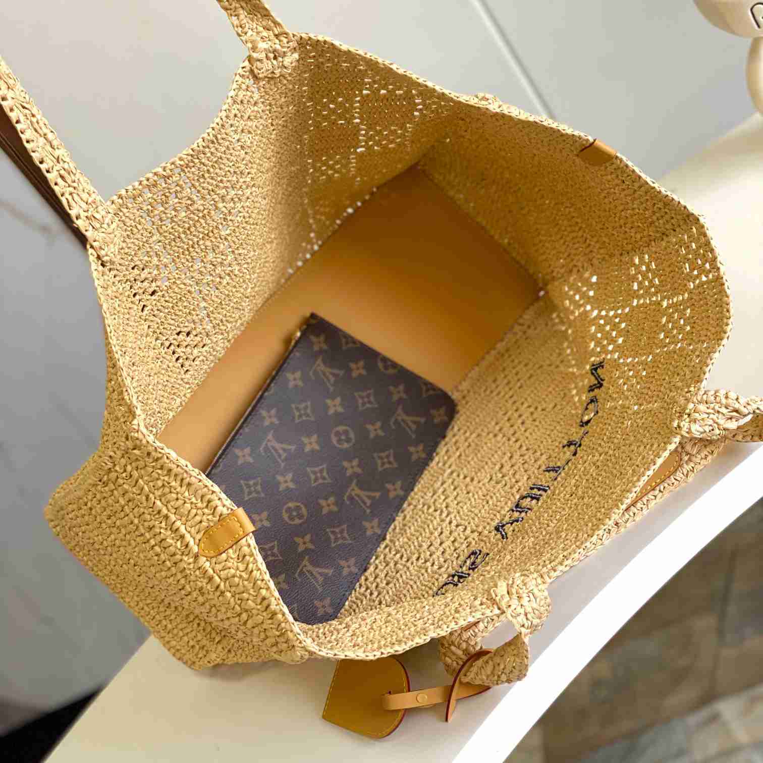 Louis Vuitton Summer Shopper Tote MM   M25008 - 