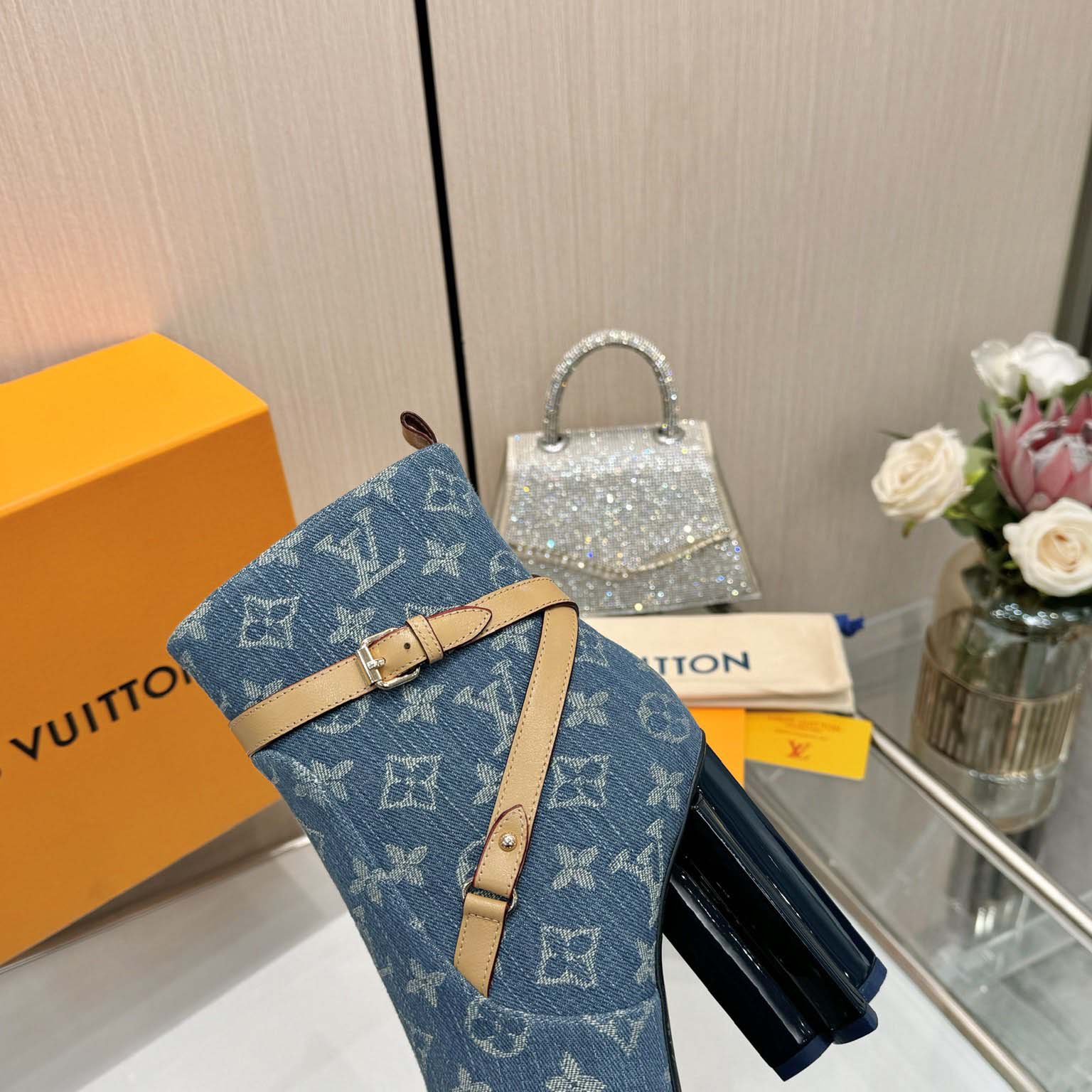 Louis Vuitton Silhouette Ankle Boot - 
