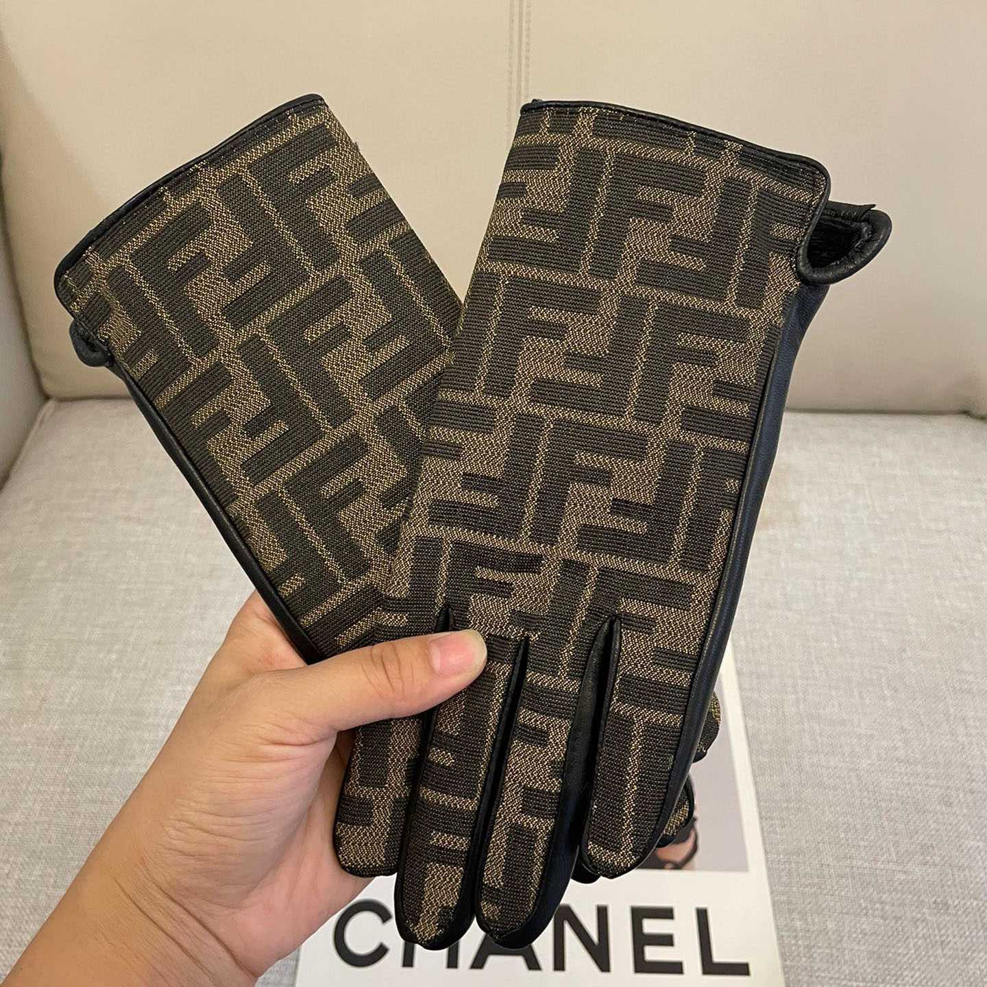 Fendi Gloves - 