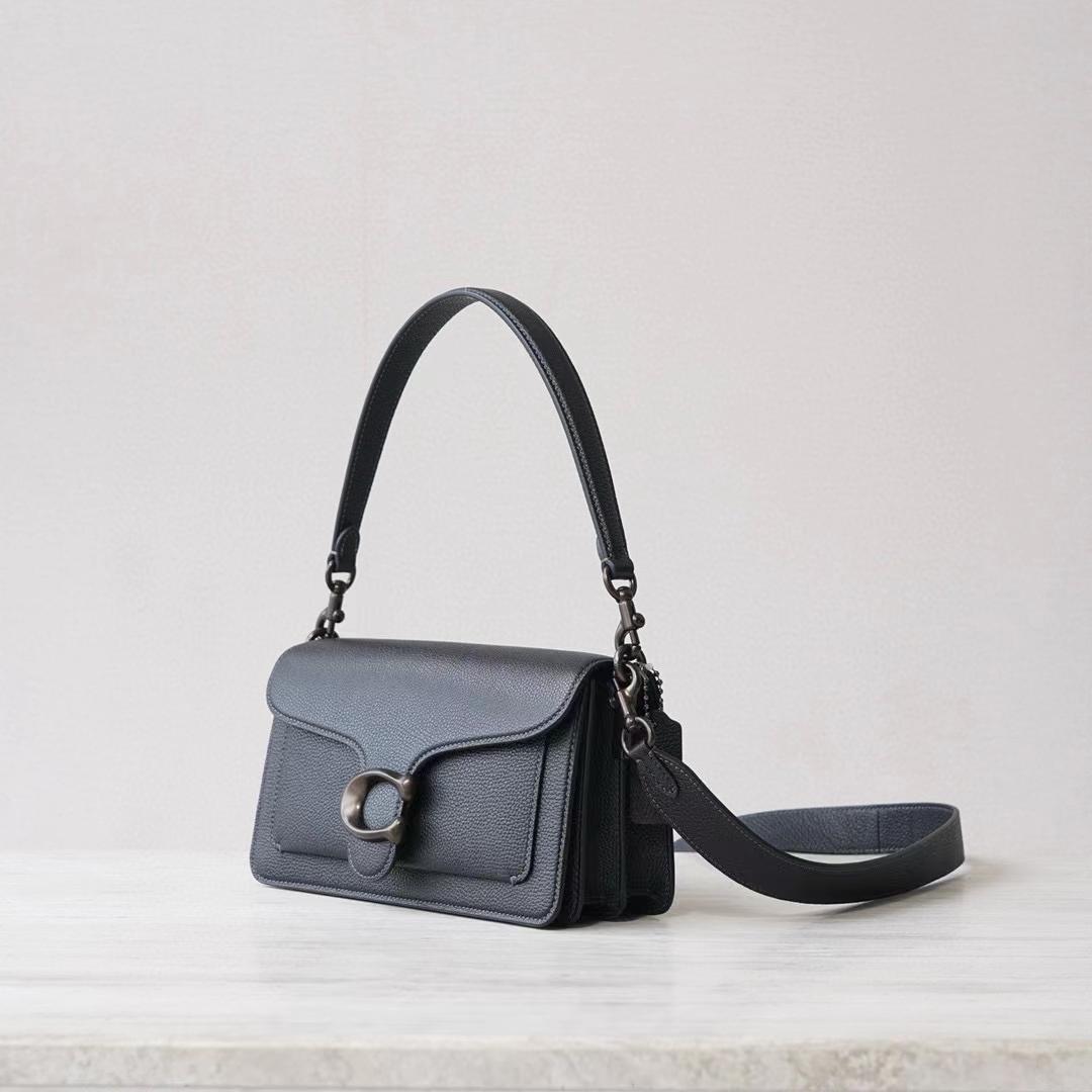 Coach Women's Black Pebble Tabby Shoulder Bag （26*15*8cm） - 
