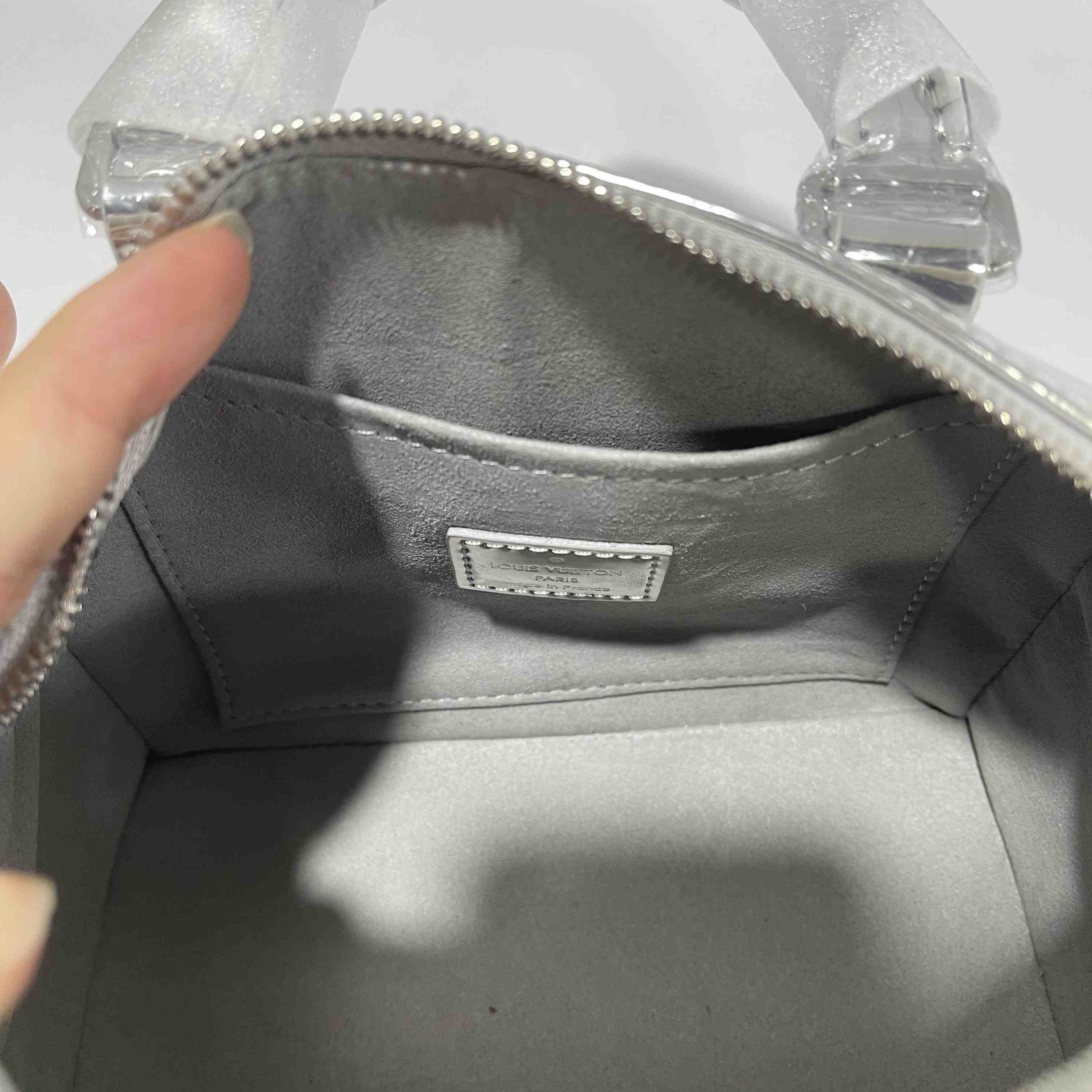 Louis Vuitton Speedy Bandoulière 20   M11987 - DesignerGu