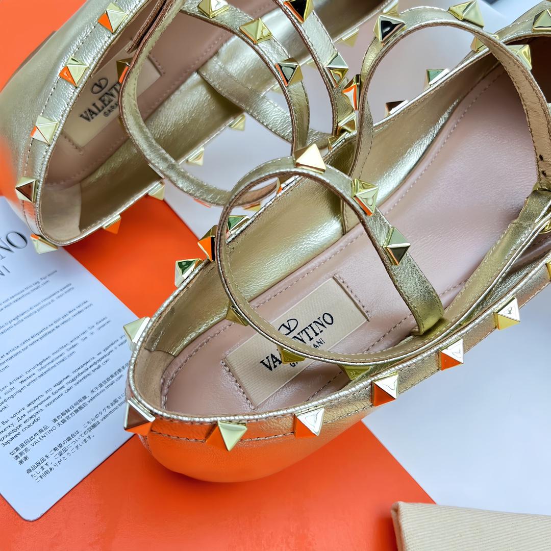 Valenti Rockstud Laminated Nappa Leather Ballerina - 