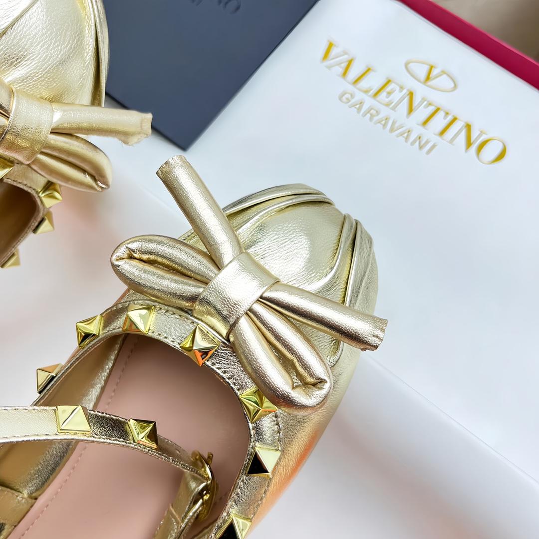 Valenti Rockstud Laminated Nappa Leather Ballerina - 