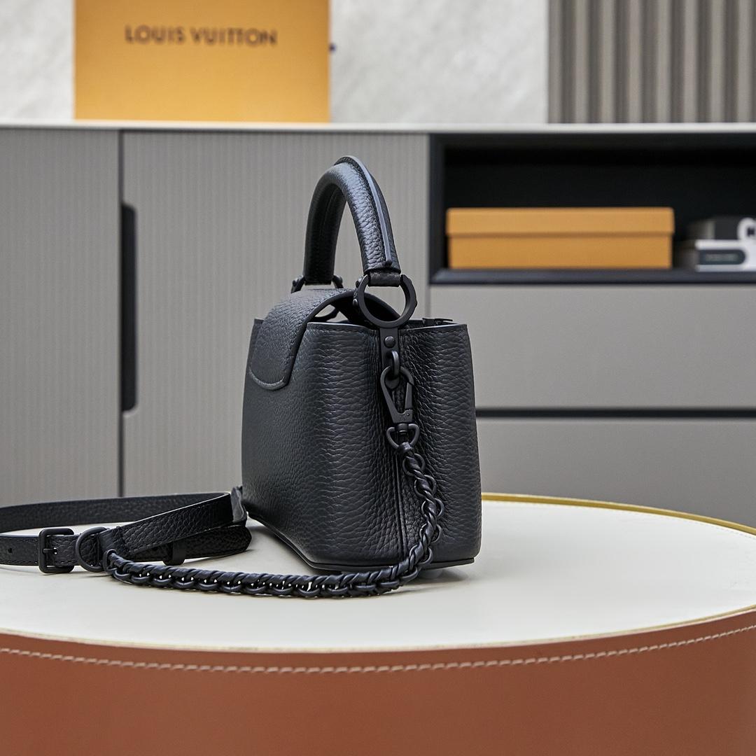 Louis Vuitton Capucines East-West Mini  M23955 - 