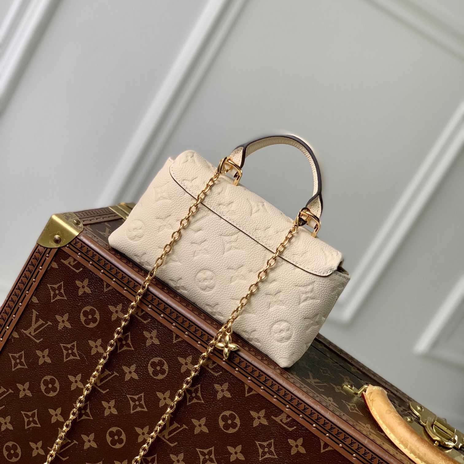 Louis Vuitton Nano Madeleine  M12145 - 