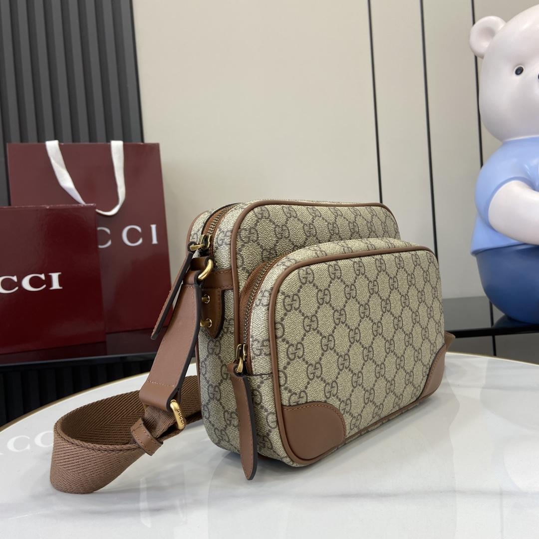 Gucci GG Emblem Medium Crossbody Bag - 