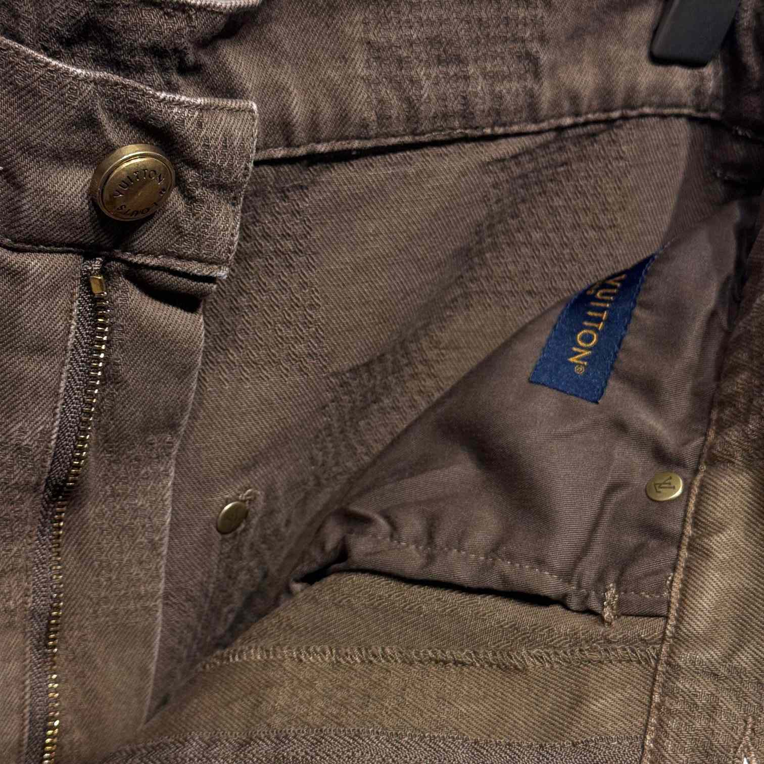 Louis Vuitton Damier Denim Shorts   - 