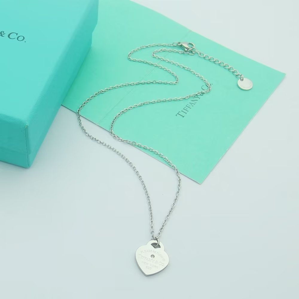 Tiffany & Co. Heart Tag Pendant - 