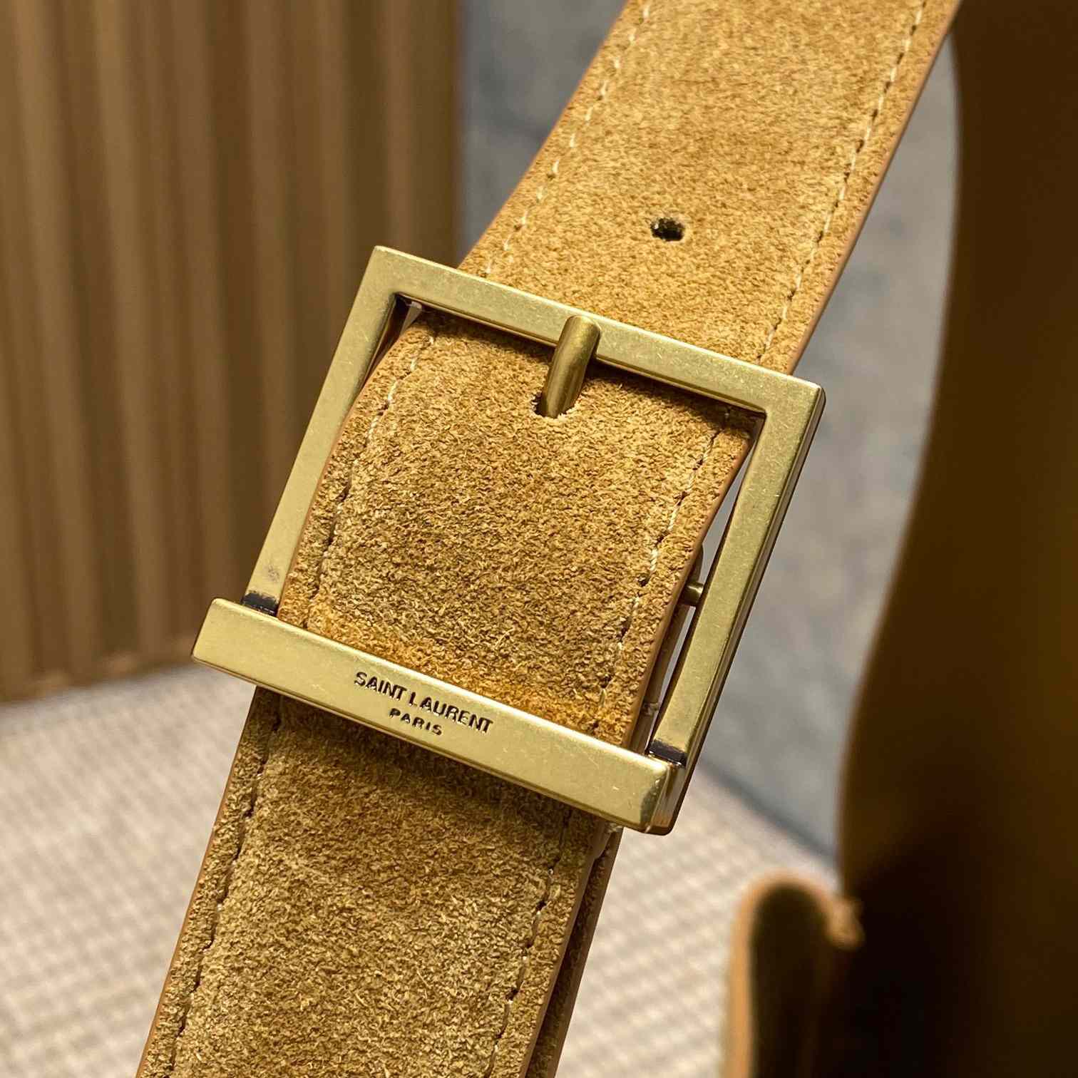 Saint Laurent LE 5 À 7 Supple Large In Suede - 