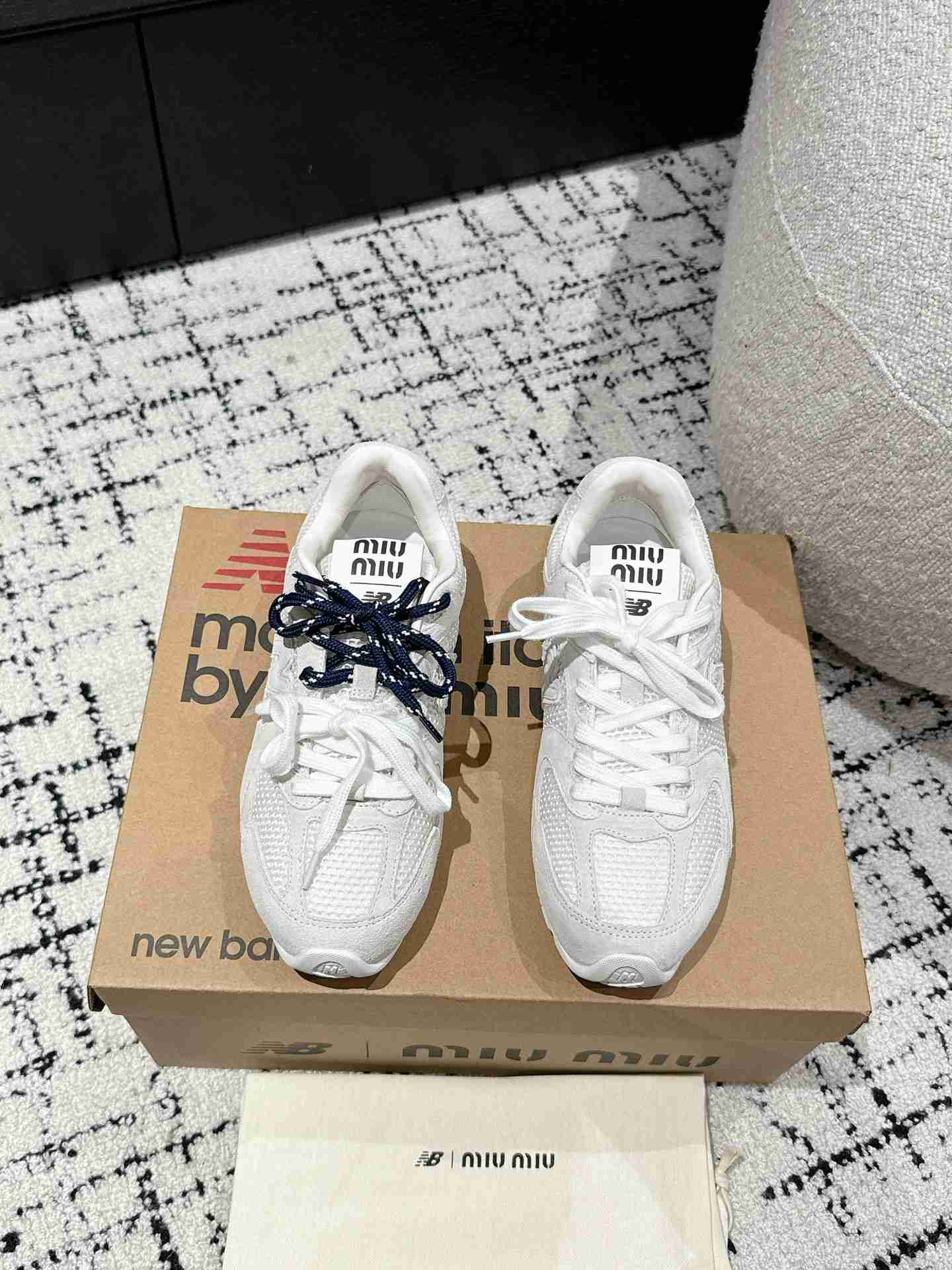 New Balance X Miu Miu Sneakers - 