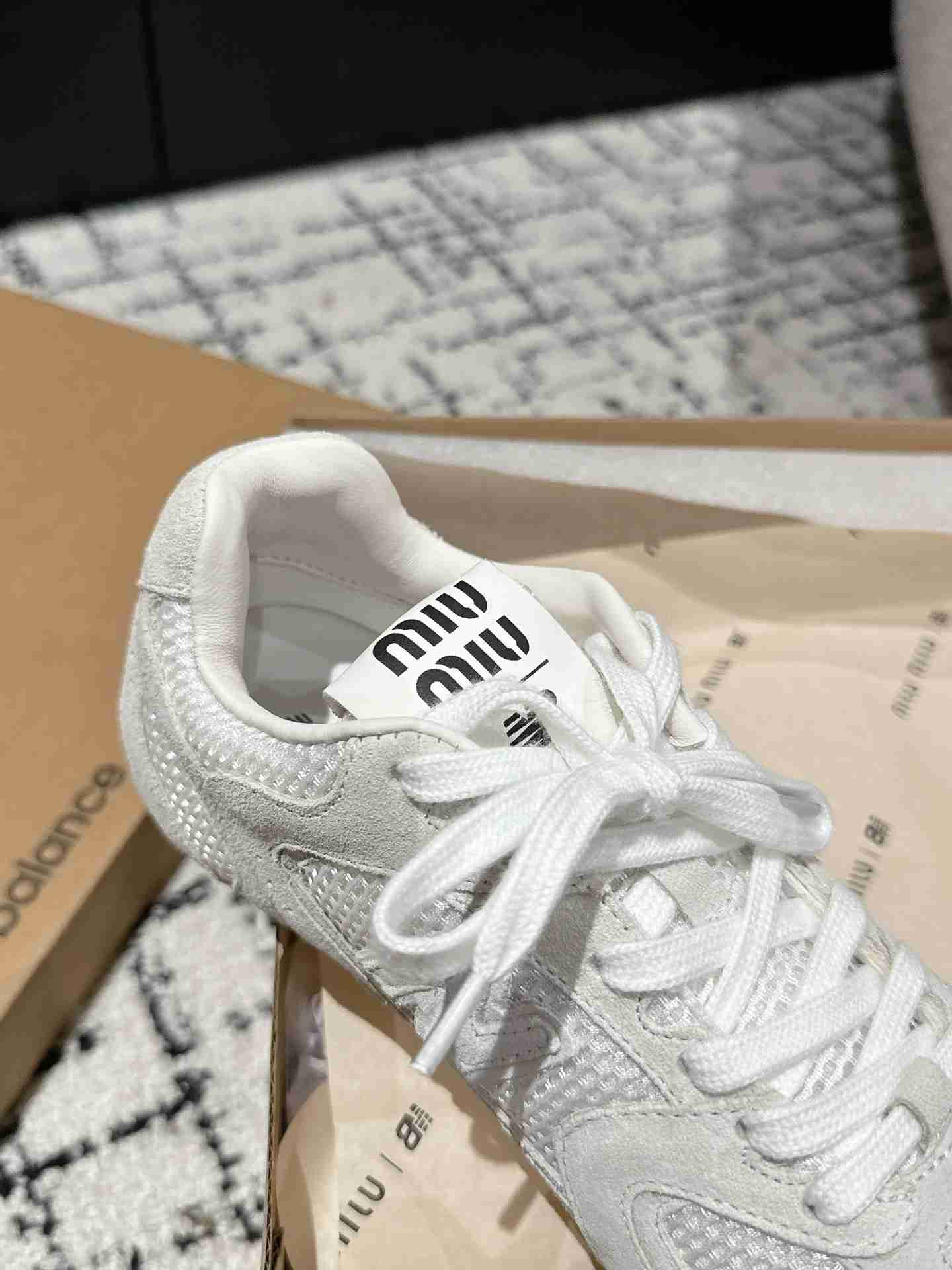 New Balance X Miu Miu Sneakers - 