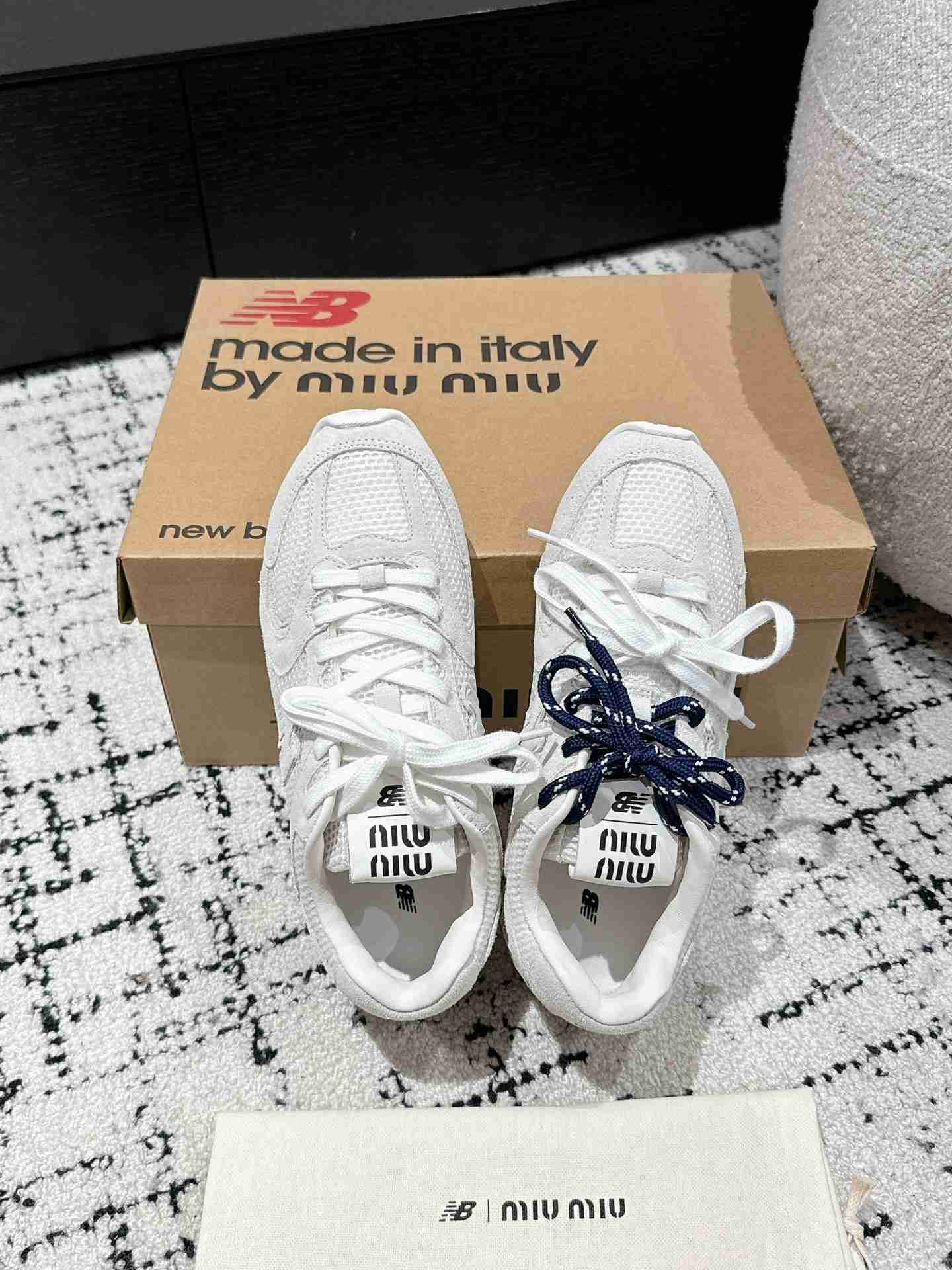 New Balance X Miu Miu Sneakers - 
