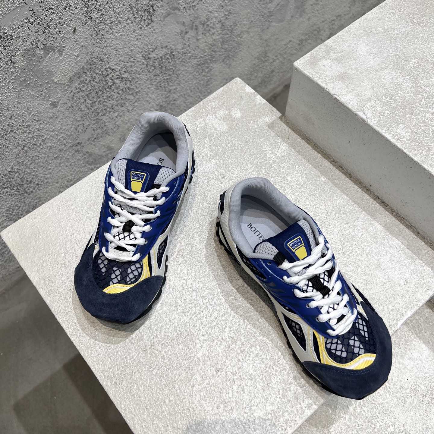 Bottega Veneta Orbit Sneaker - 