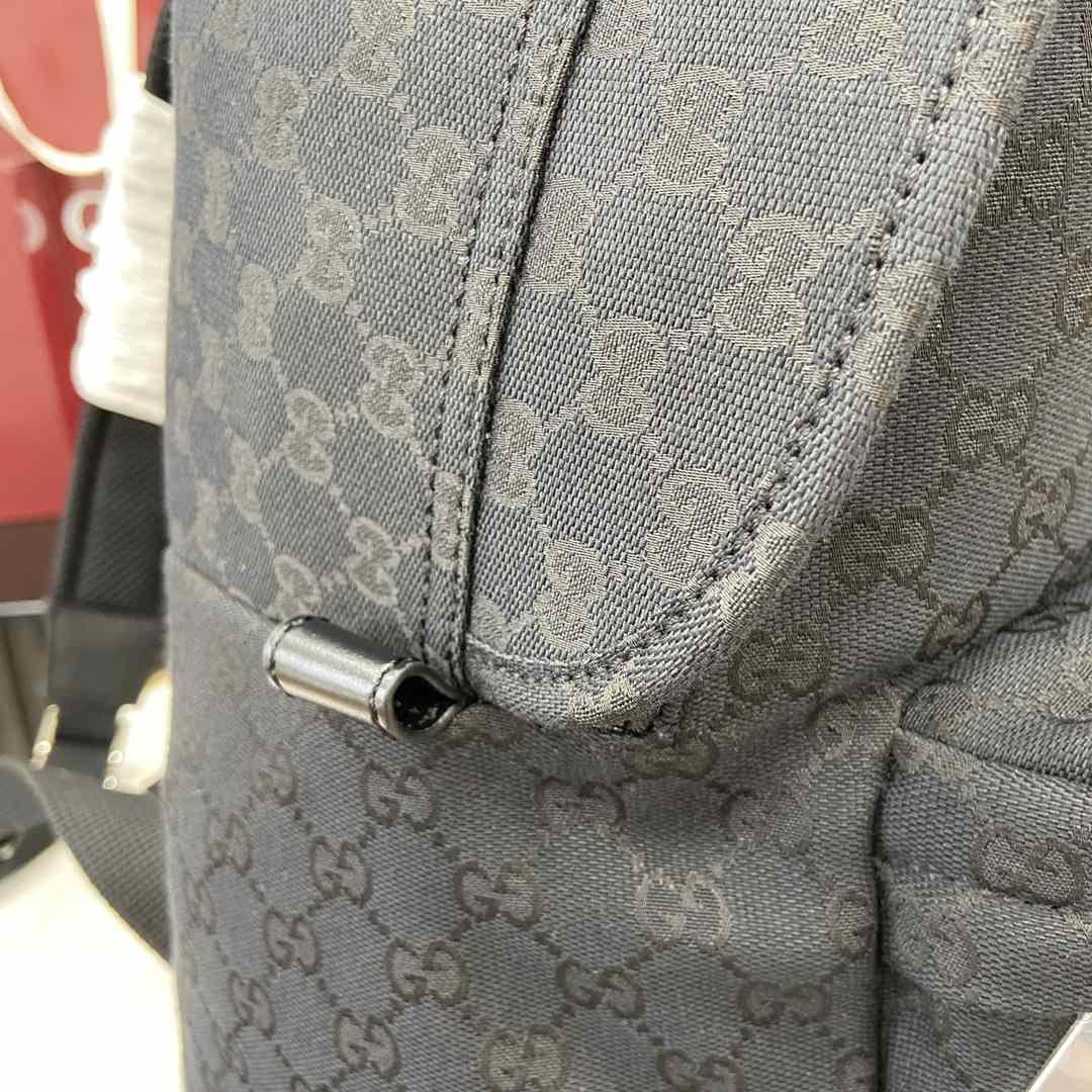 Gucci Medium GG Backpack With Web - DesignerGu