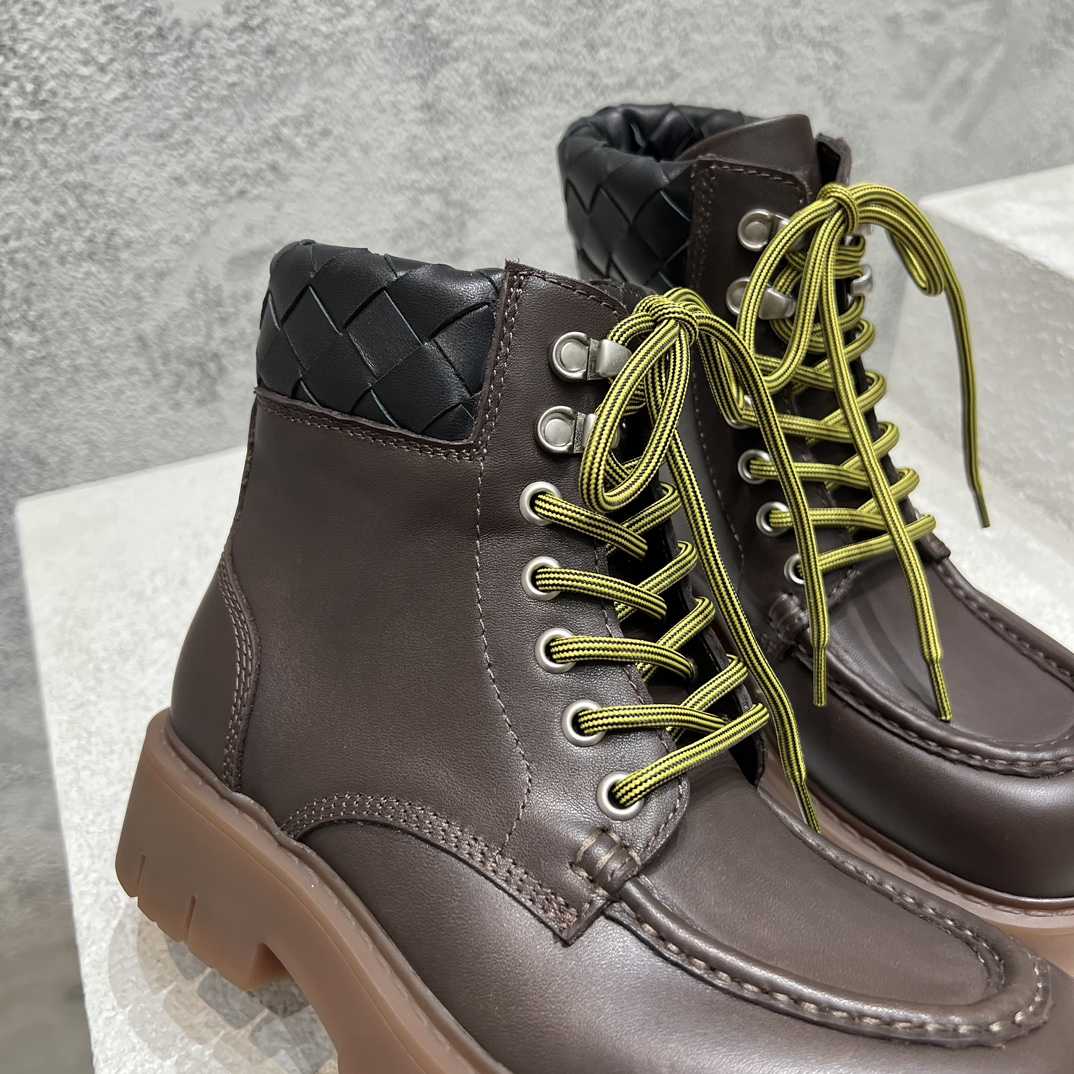 Bottega Veneta Haddock Lace-Up Ankle Boot - DesignerGu