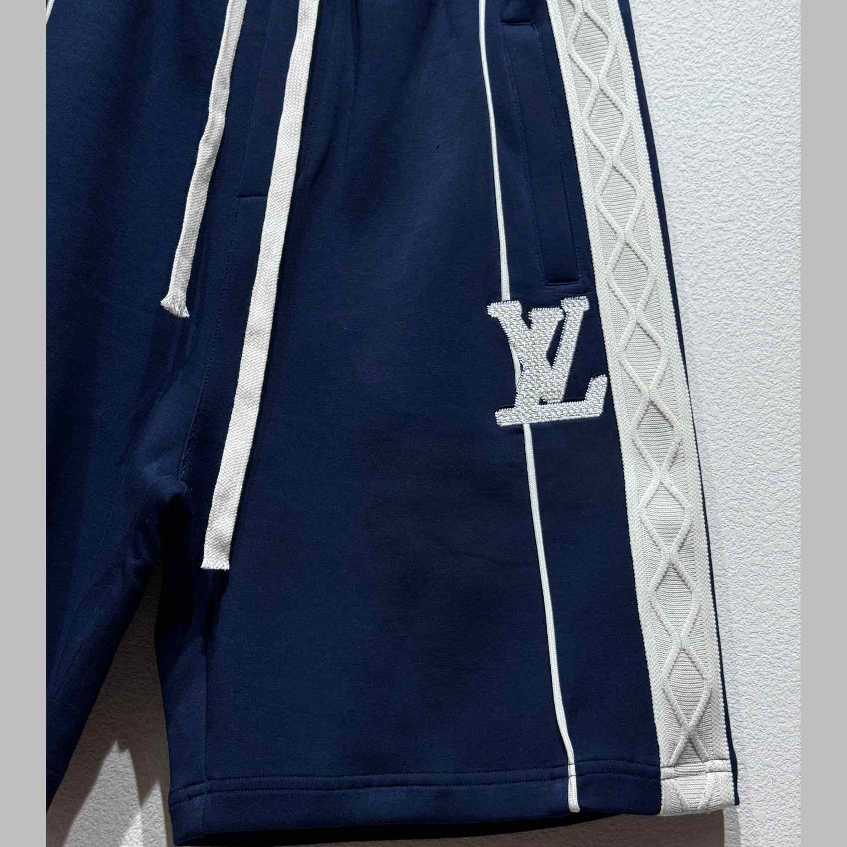Louis Vuitton Cotton Shorts - 