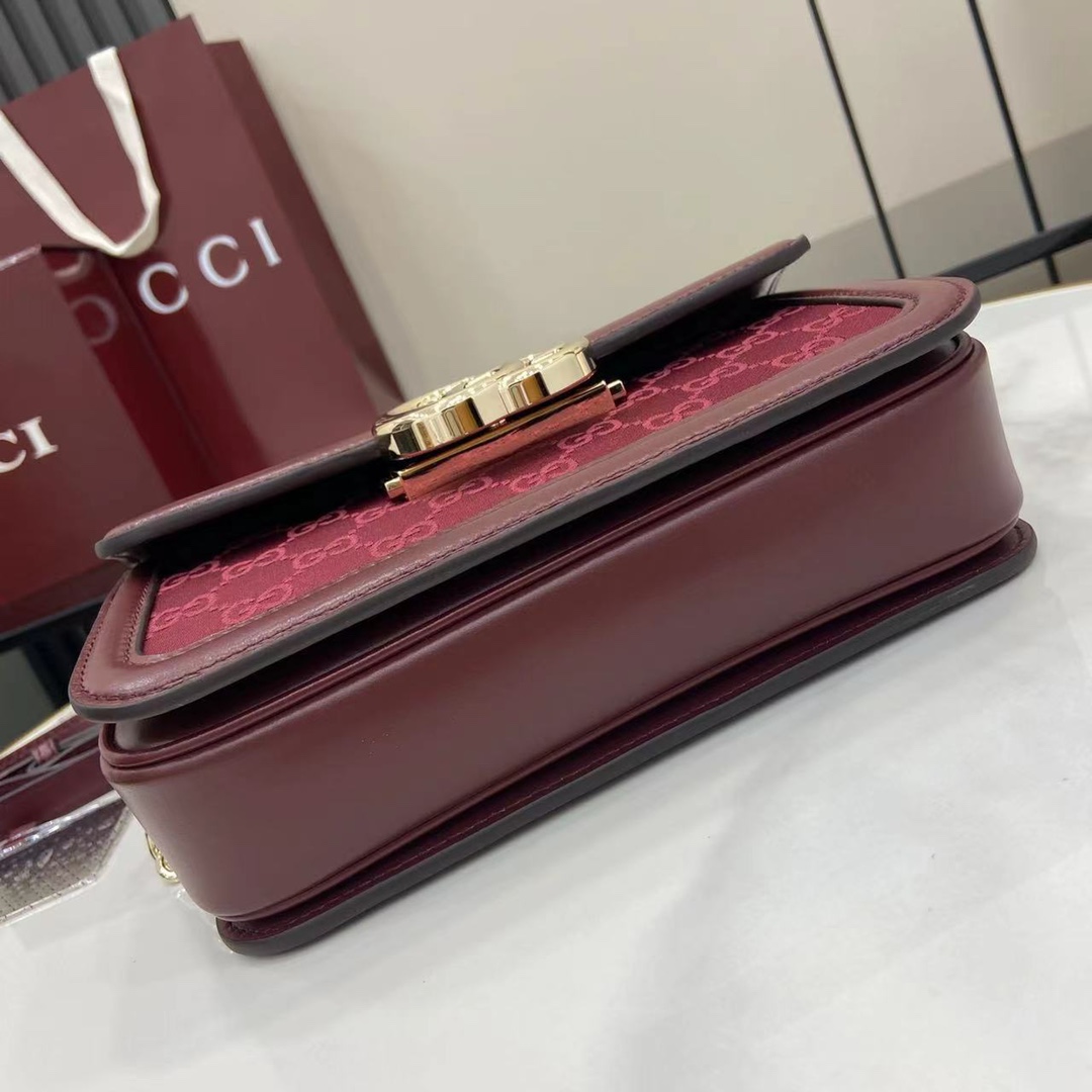 Gucci Go Small Shoulder Bag - 