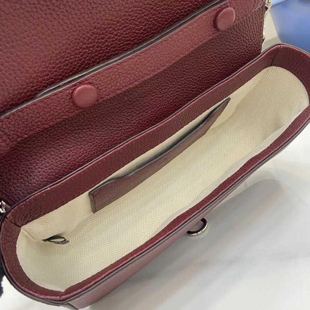 Gucci Small Crossbody Bag With Hook Closure - 