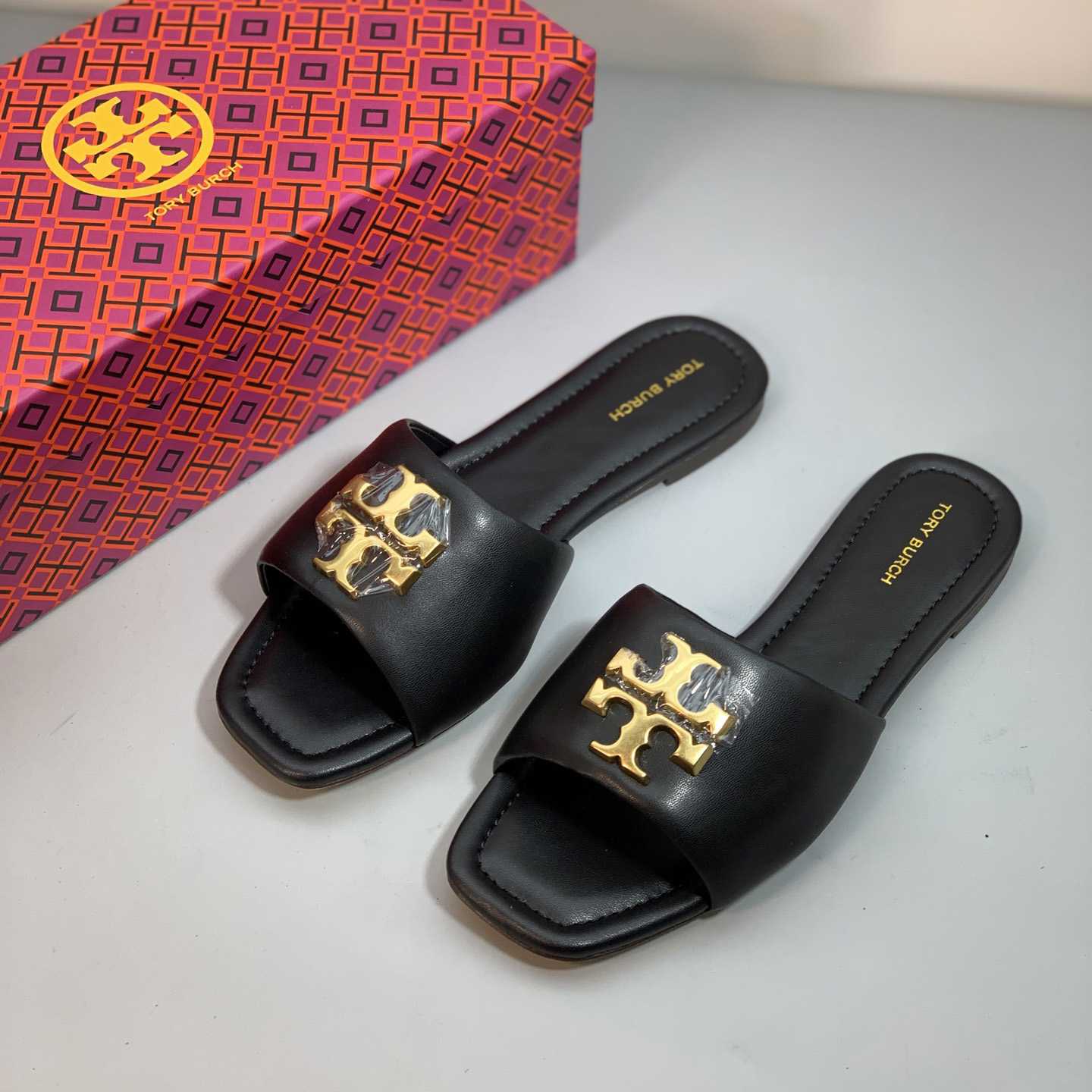 Tory Burch Eleanor Slide Sandal - 