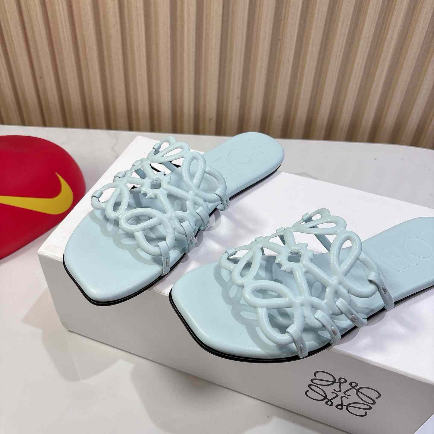 Loewe Petal Anagram Slide In Soft Calfskin  - 