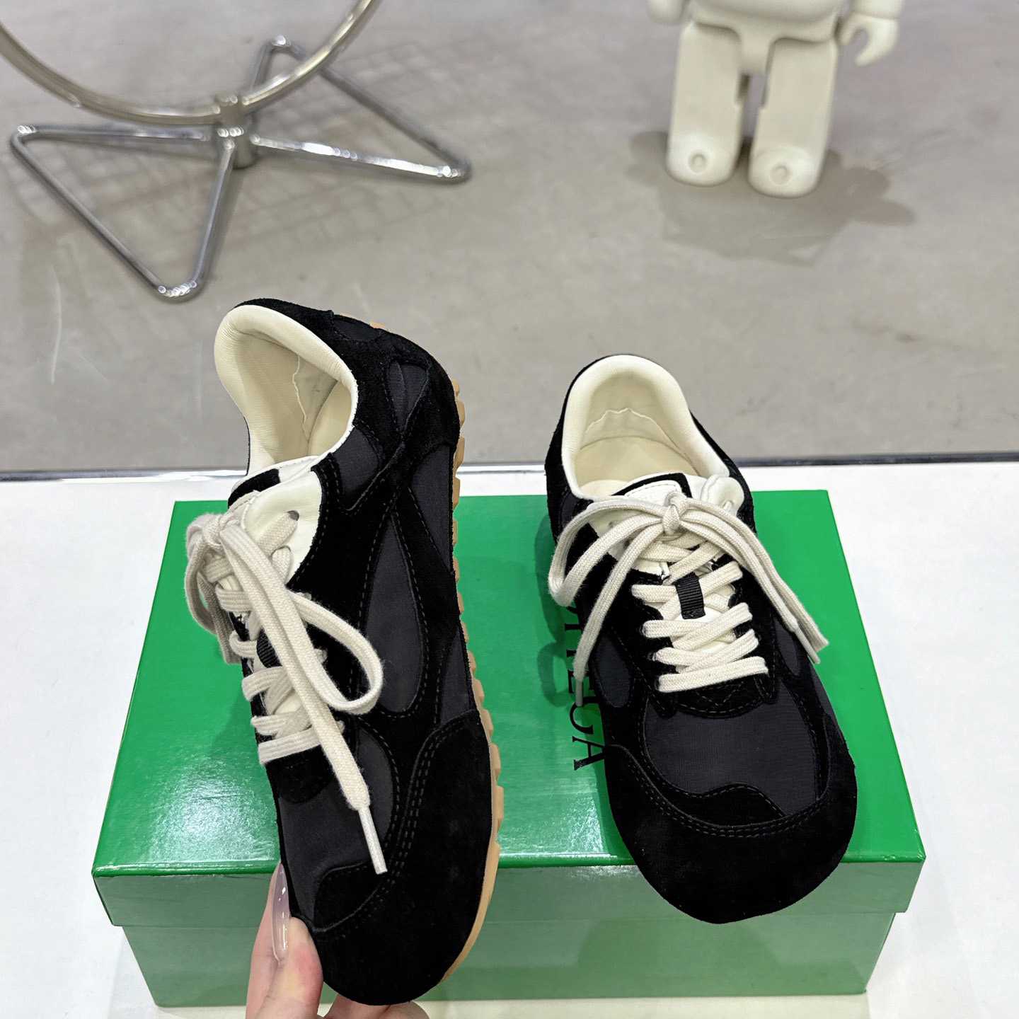 Bottega Veneta Orbit Flash Sneaker - 