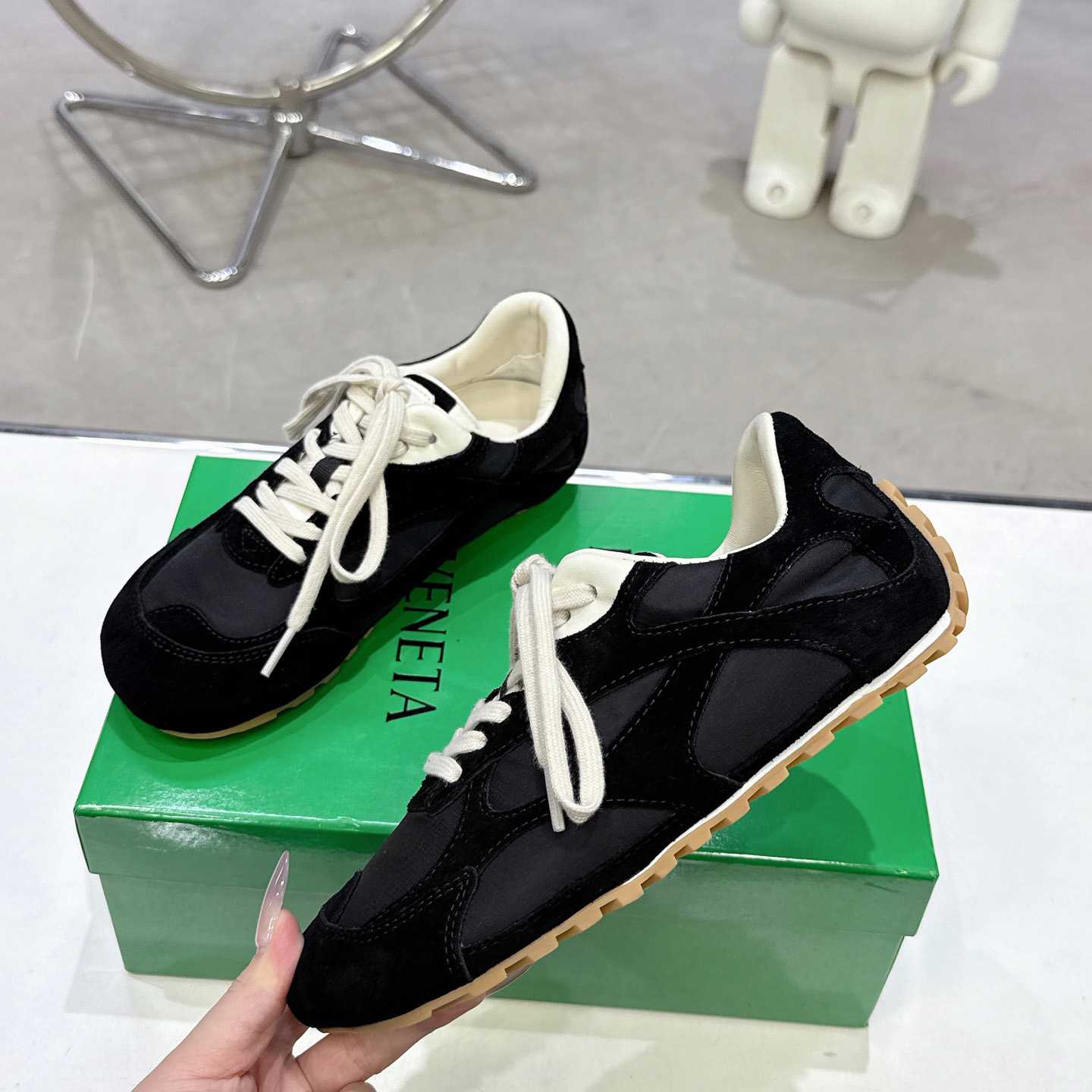 Bottega Veneta Orbit Flash Sneaker - 