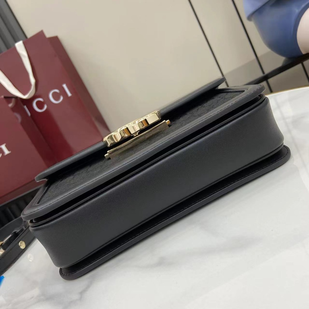 Gucci Go Small Shoulder Bag - 