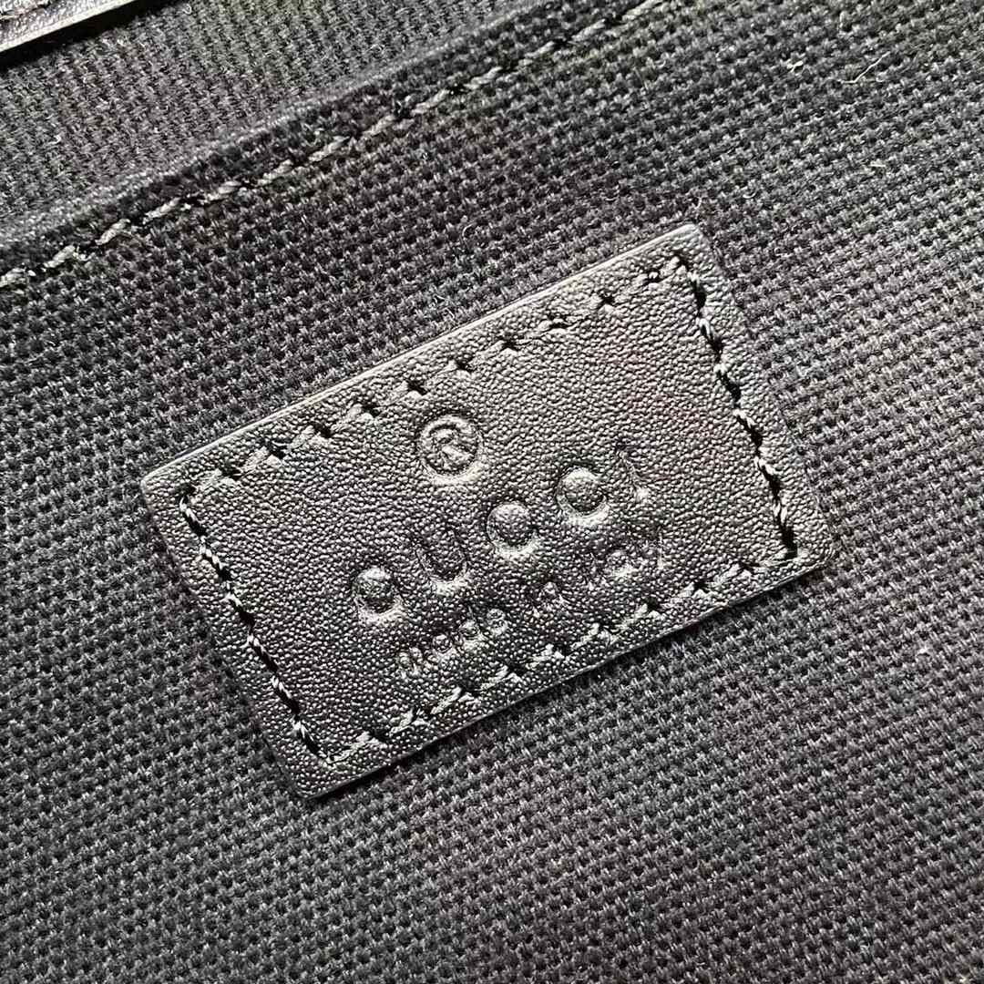 Gucci Go Small Shoulder Bag - 