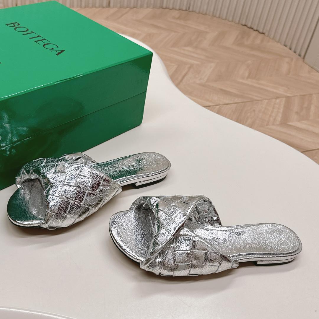 Bottega Veneta Blink Flat Mule - 