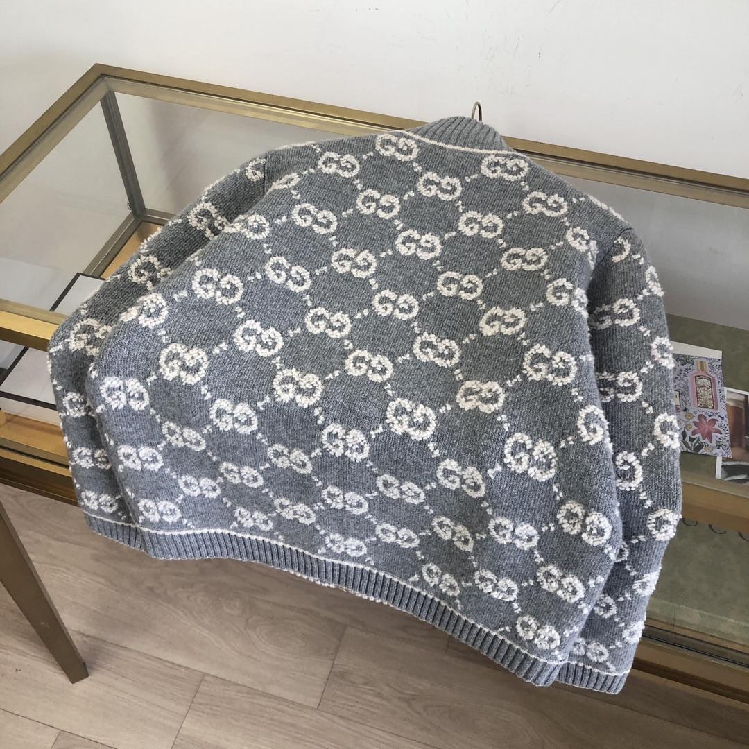 Gucci Cardigan - DesignerGu