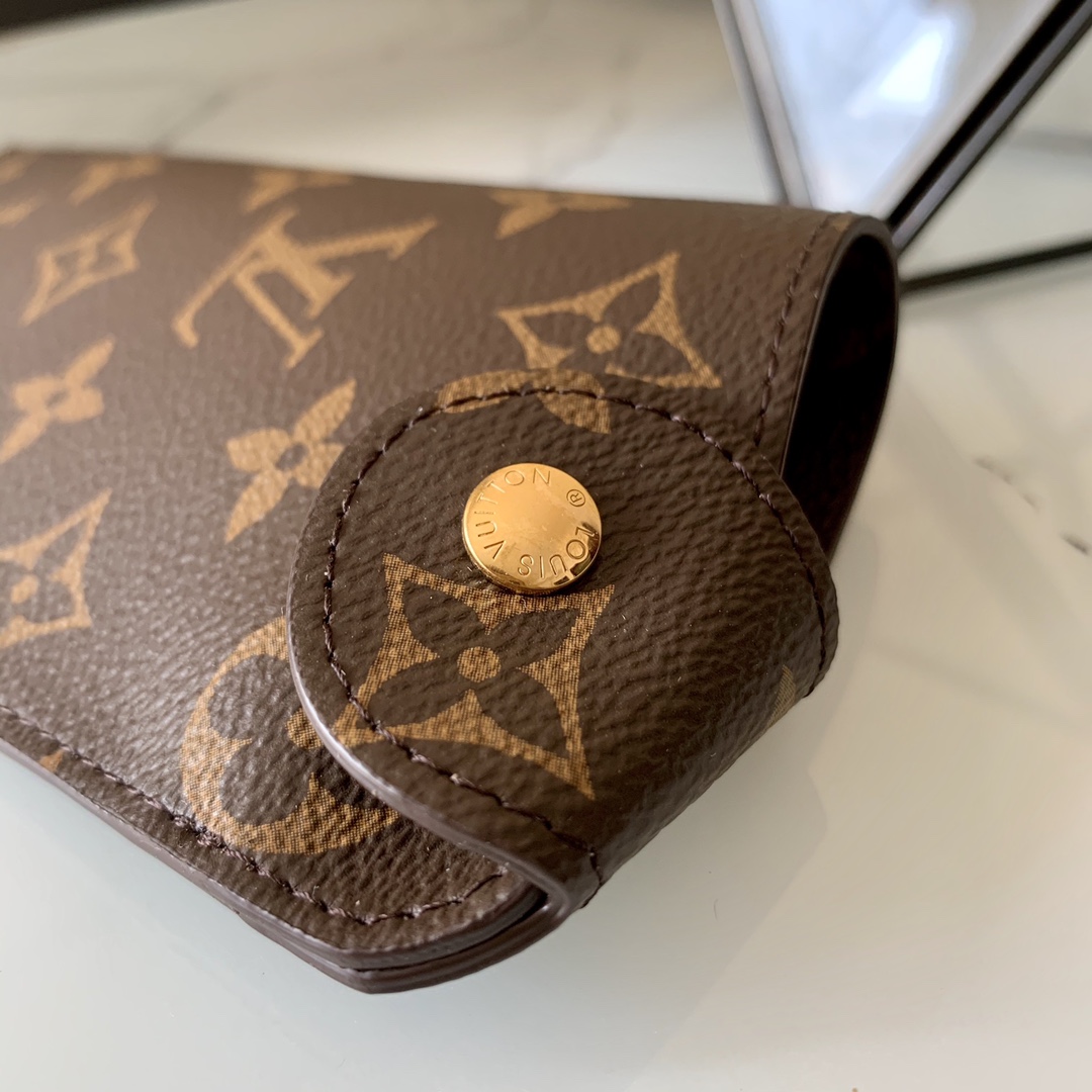 Louis Vuitton LV Etui MM Sunglasses Case    8.5-3-19cm   M00284  - DesignerGu