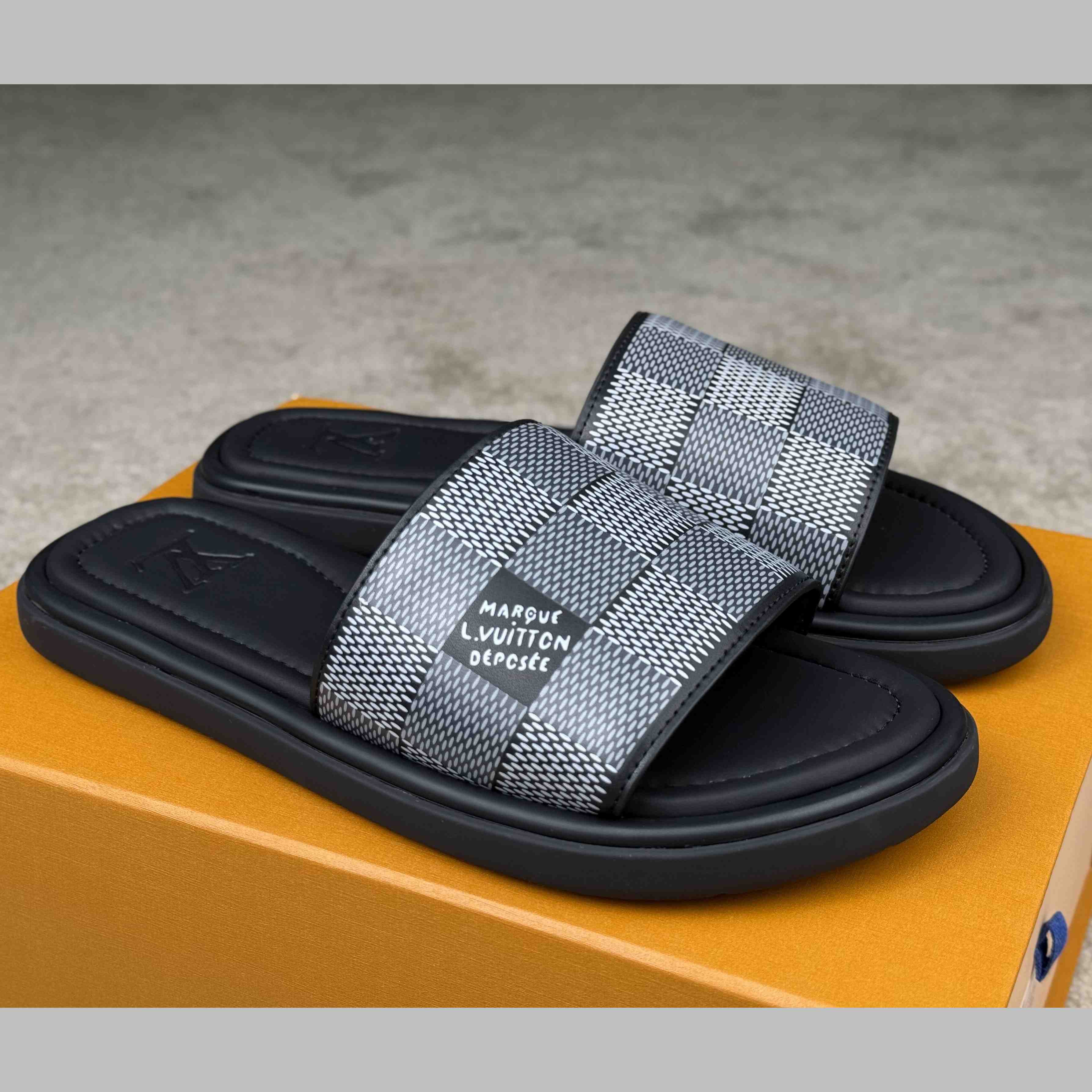 Louis Vuitton LV Venice Mule   - DesignerGu