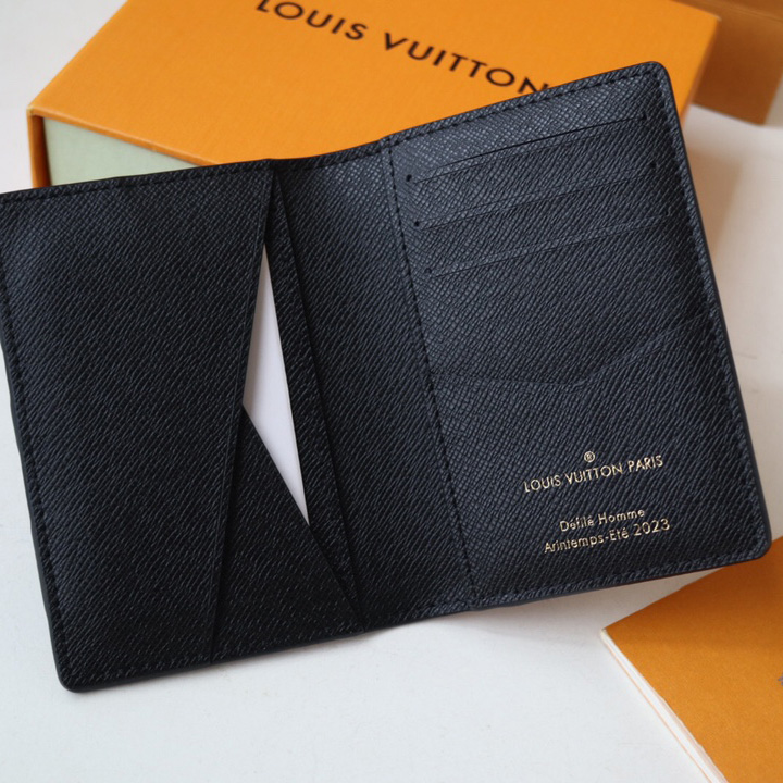 Louis Vuitton Monogram Portrait Pocket Organizer  M82574 - DesignerGu