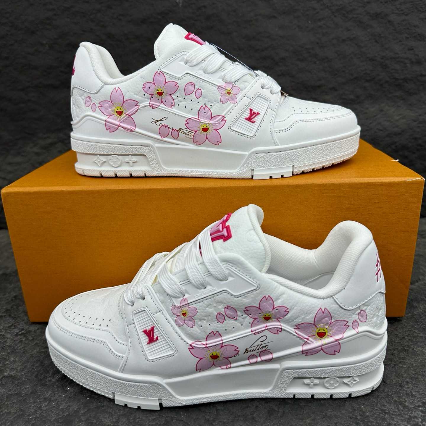 Louis Vuitton LV x TM LV Trainer Sneaker   1AGZEJ - 