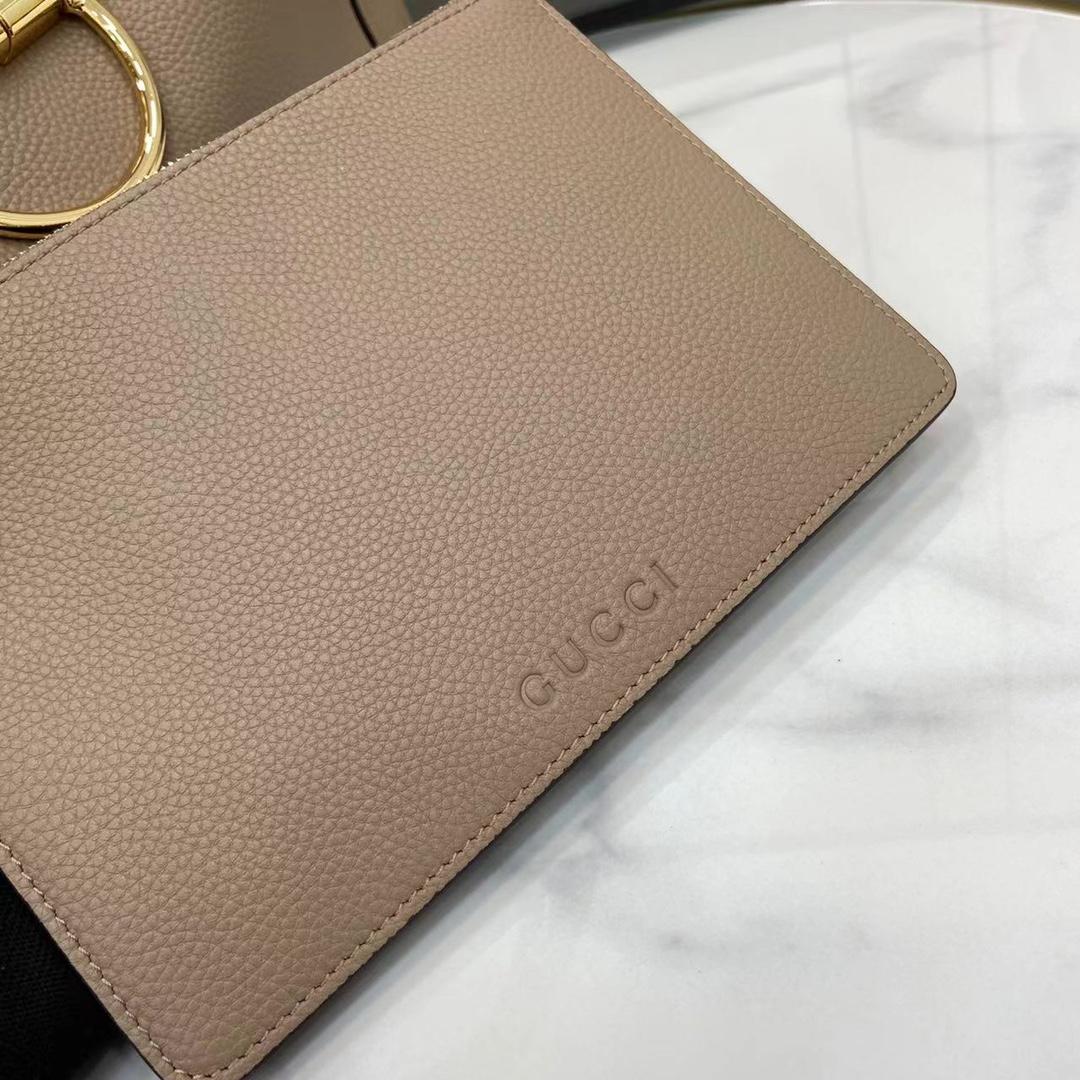 Gucci Softbit Maxi Shoulder Bag - 