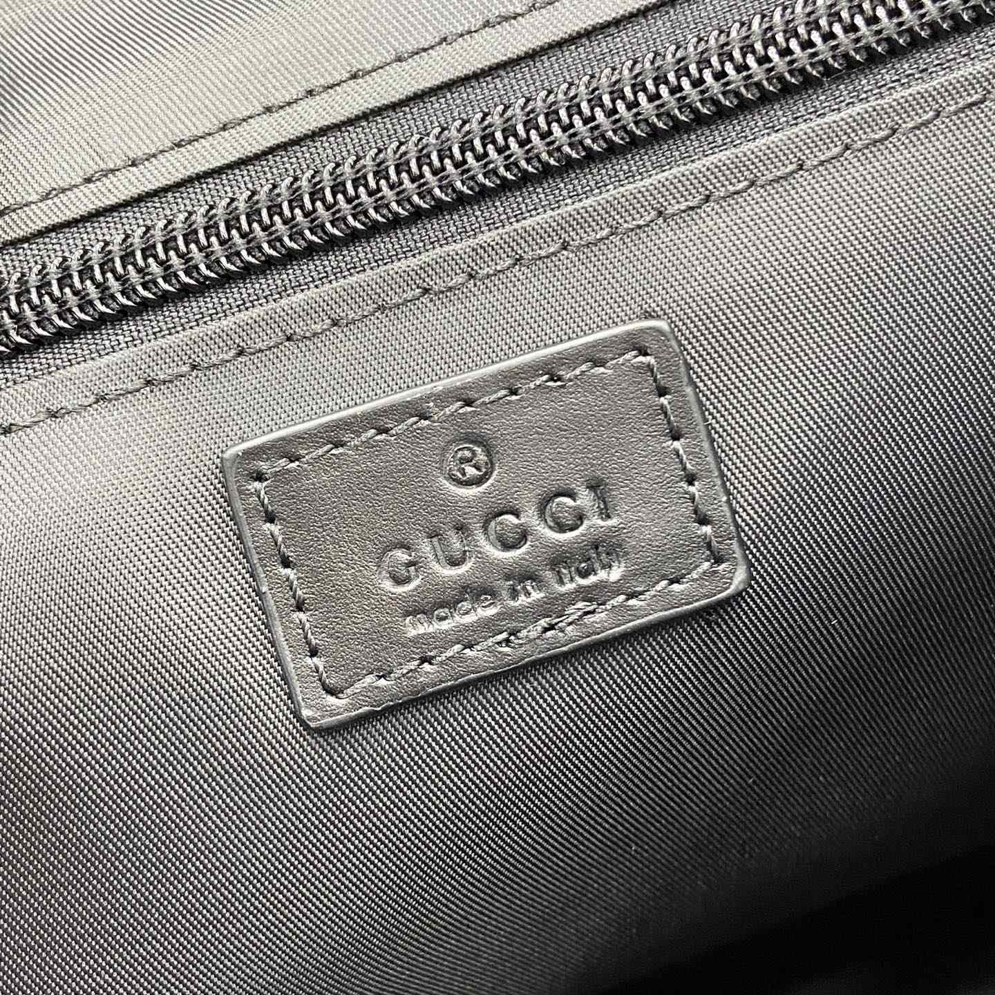 Gucci Nexus Medium Crossbody Bag - 