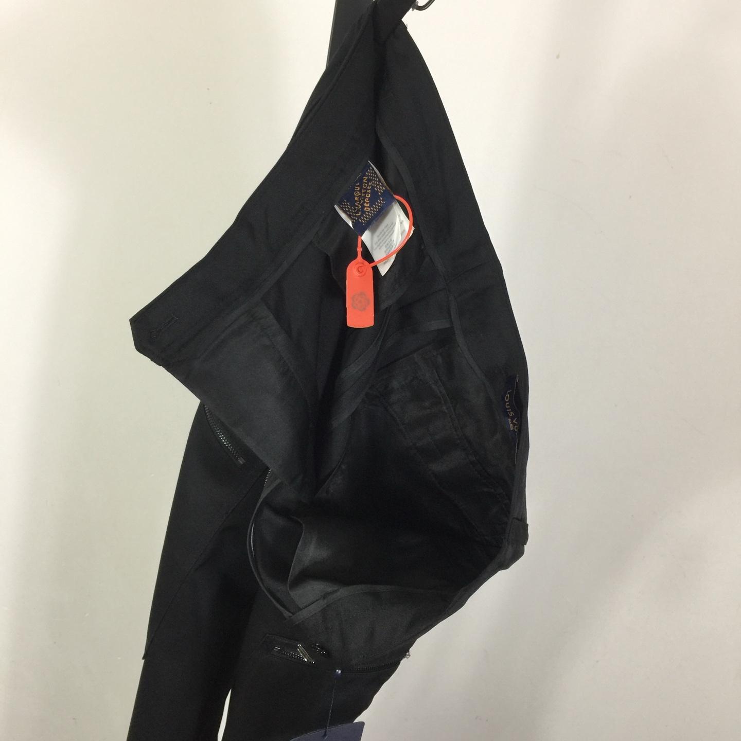 Louis Vuitton Cargo Pocket Pants  - 