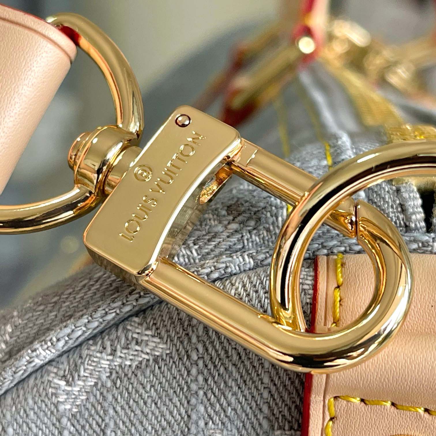 Louis Vuitton Keepall Bandoulière 45   M13748 - 