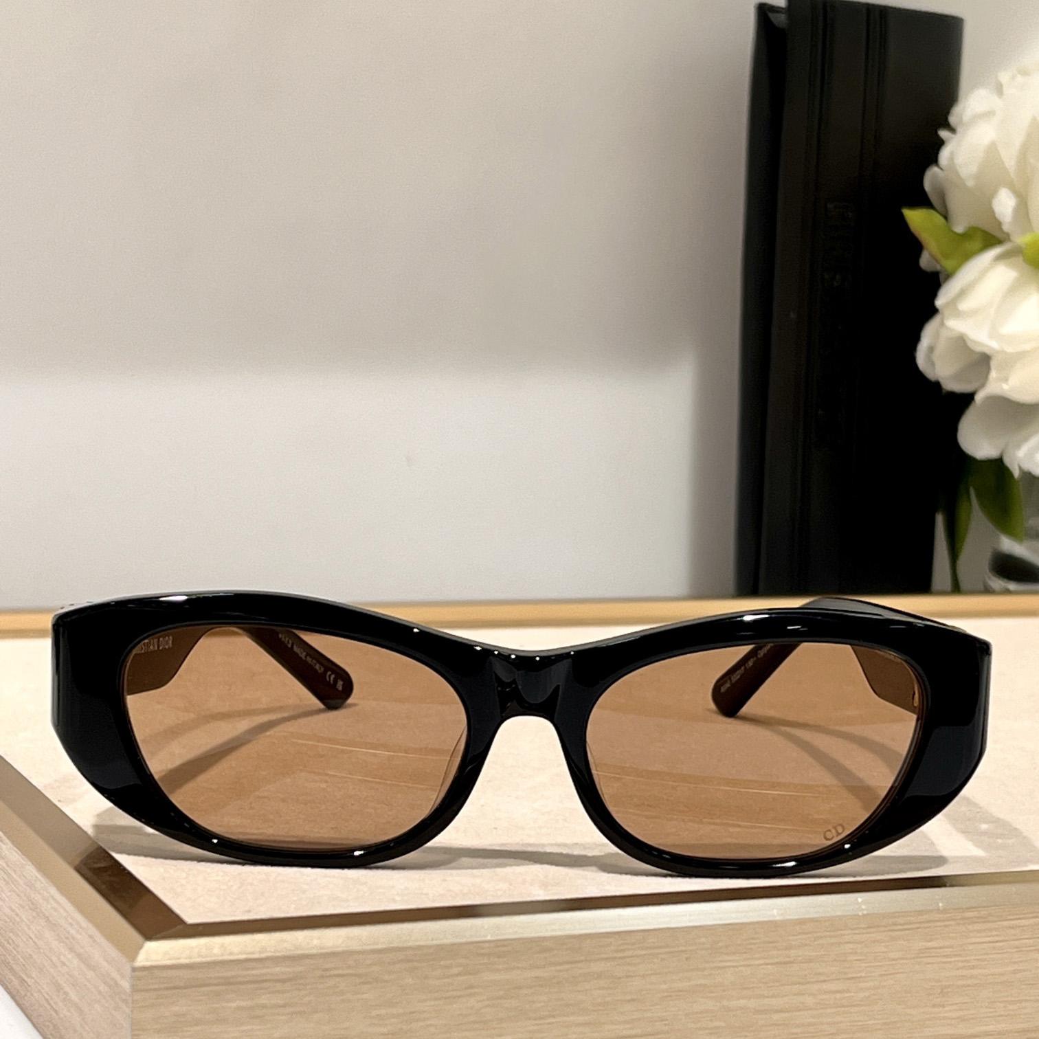 Dior 30Montaigne S9U Sunglasses  - 