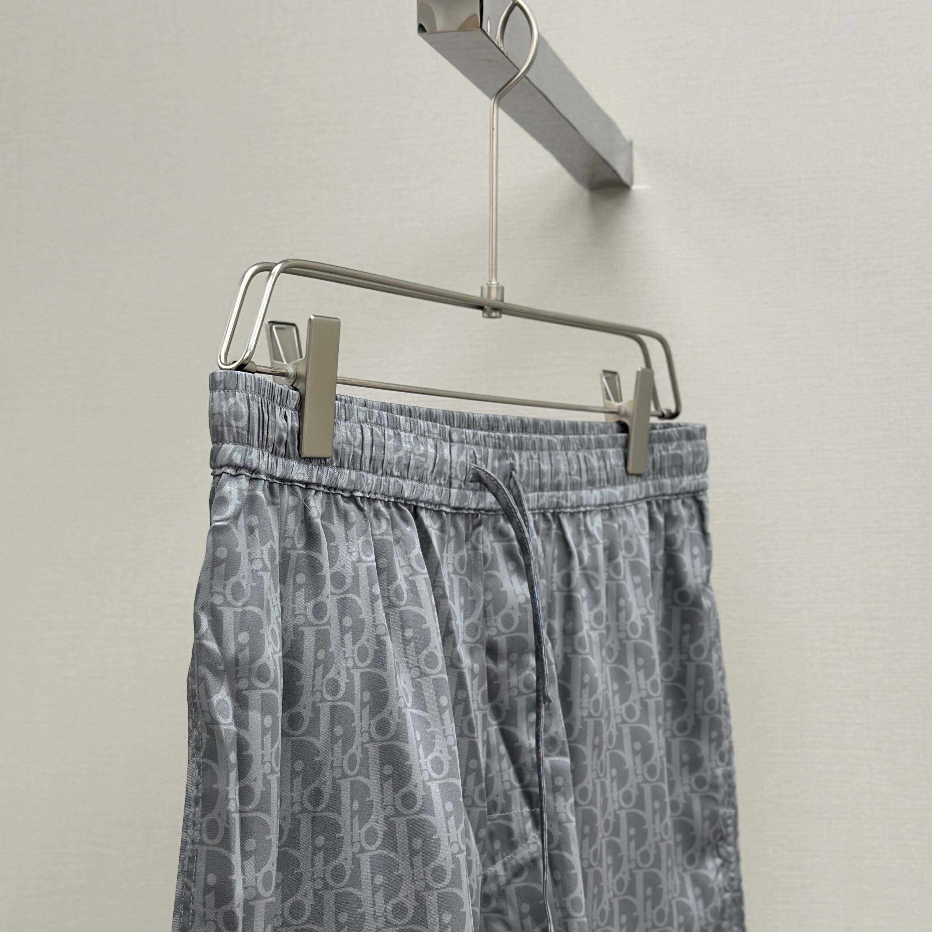 Dior Oblique Shorts - DesignerGu