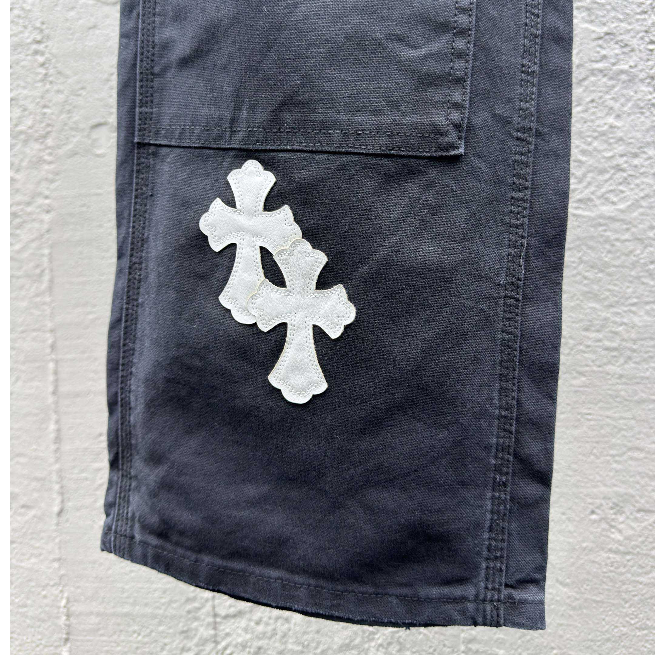 Chrome Hearts Jeans - DesignerGu