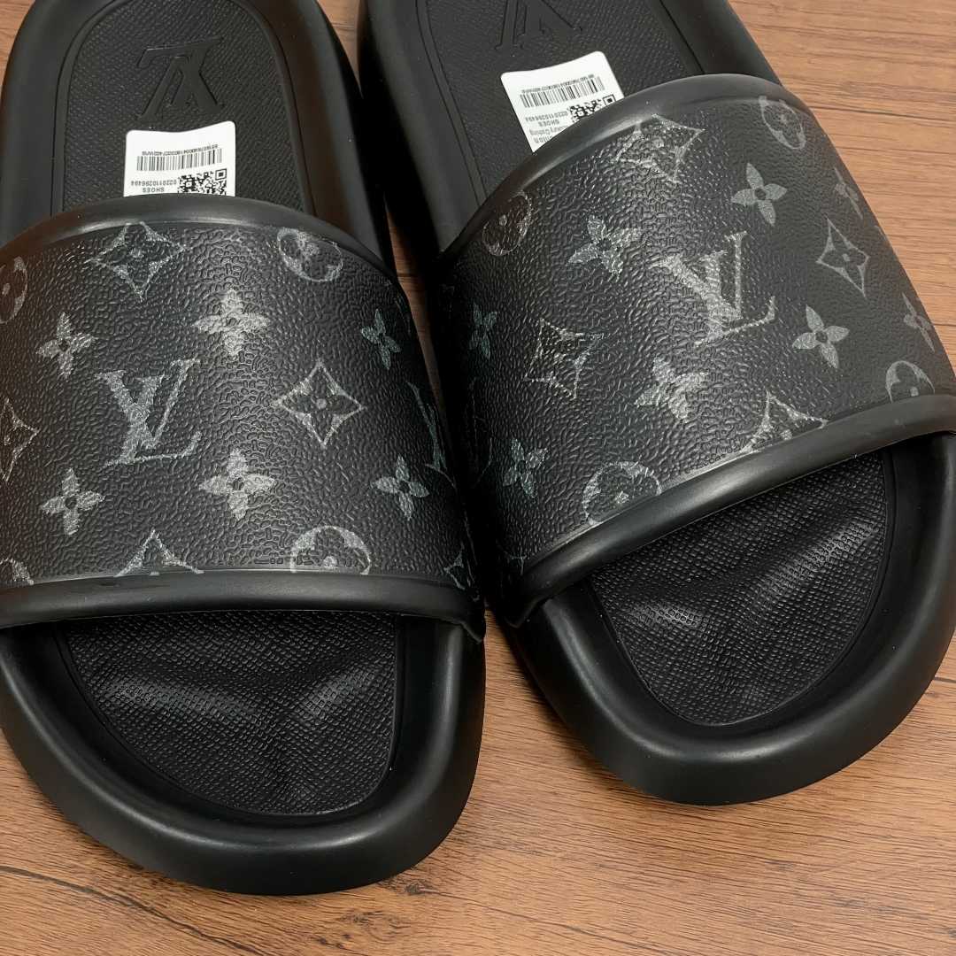 Louis Vuitton Waterfront Mule   1AANNV - DesignerGu
