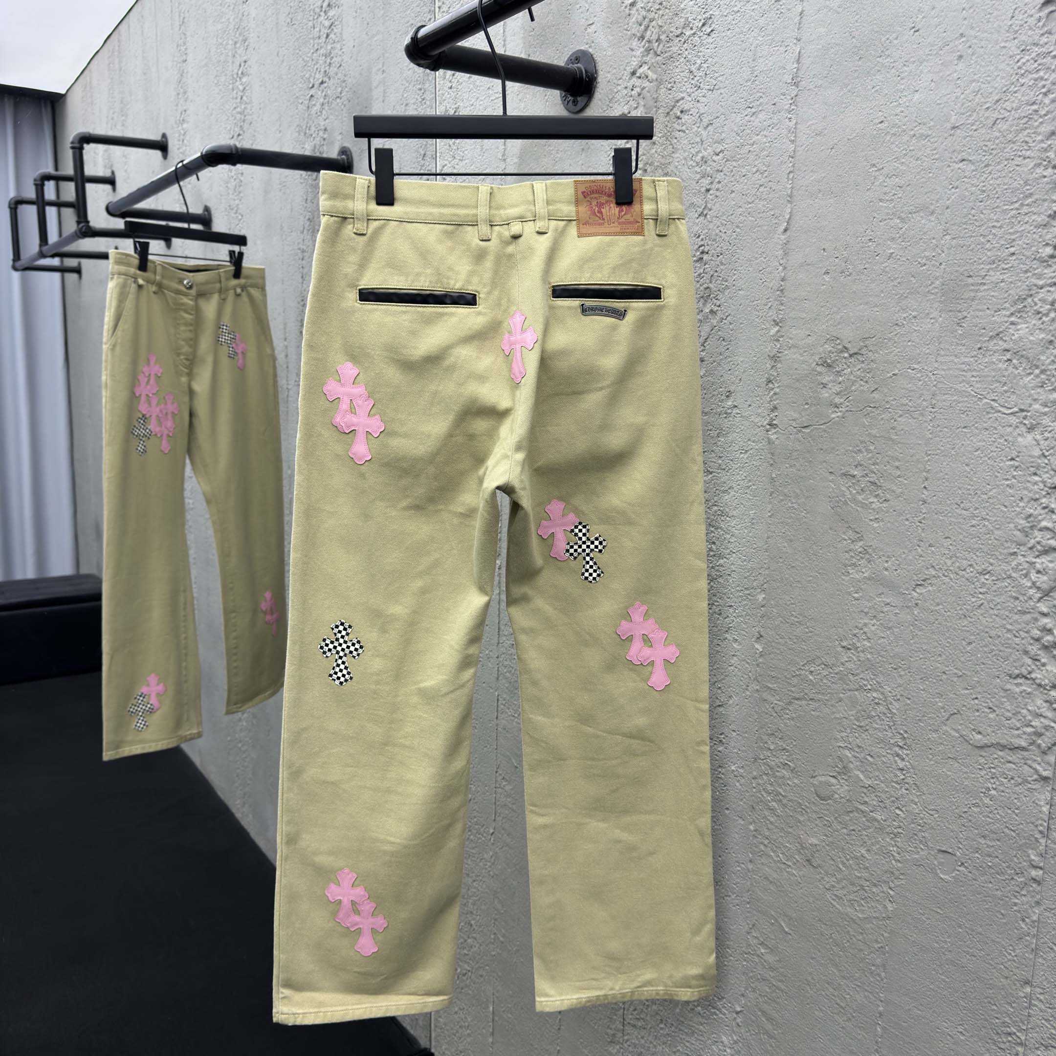 Chrome Hearts Jeans - DesignerGu