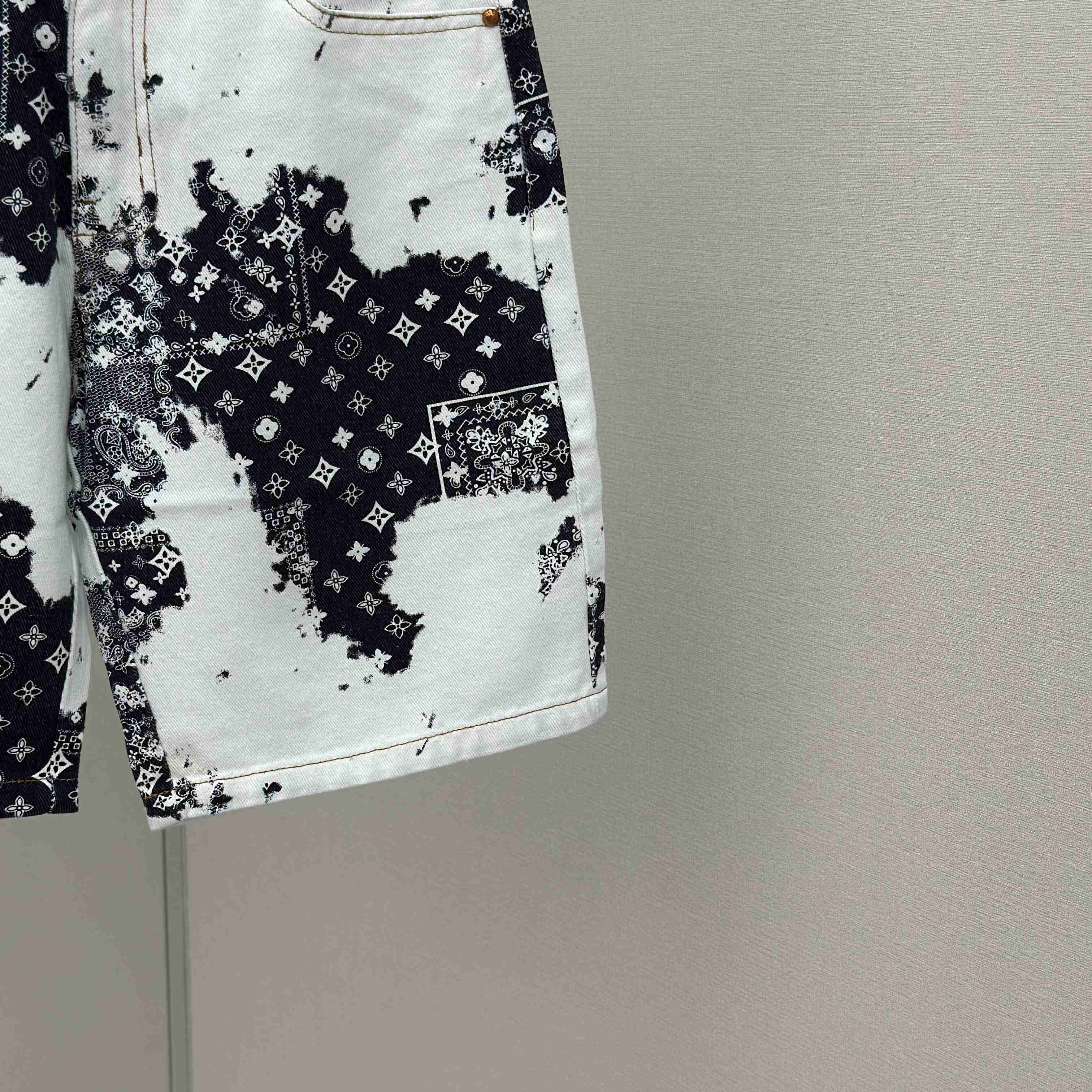 Louis Vuitton Monogram Denim Shorts - DesignerGu