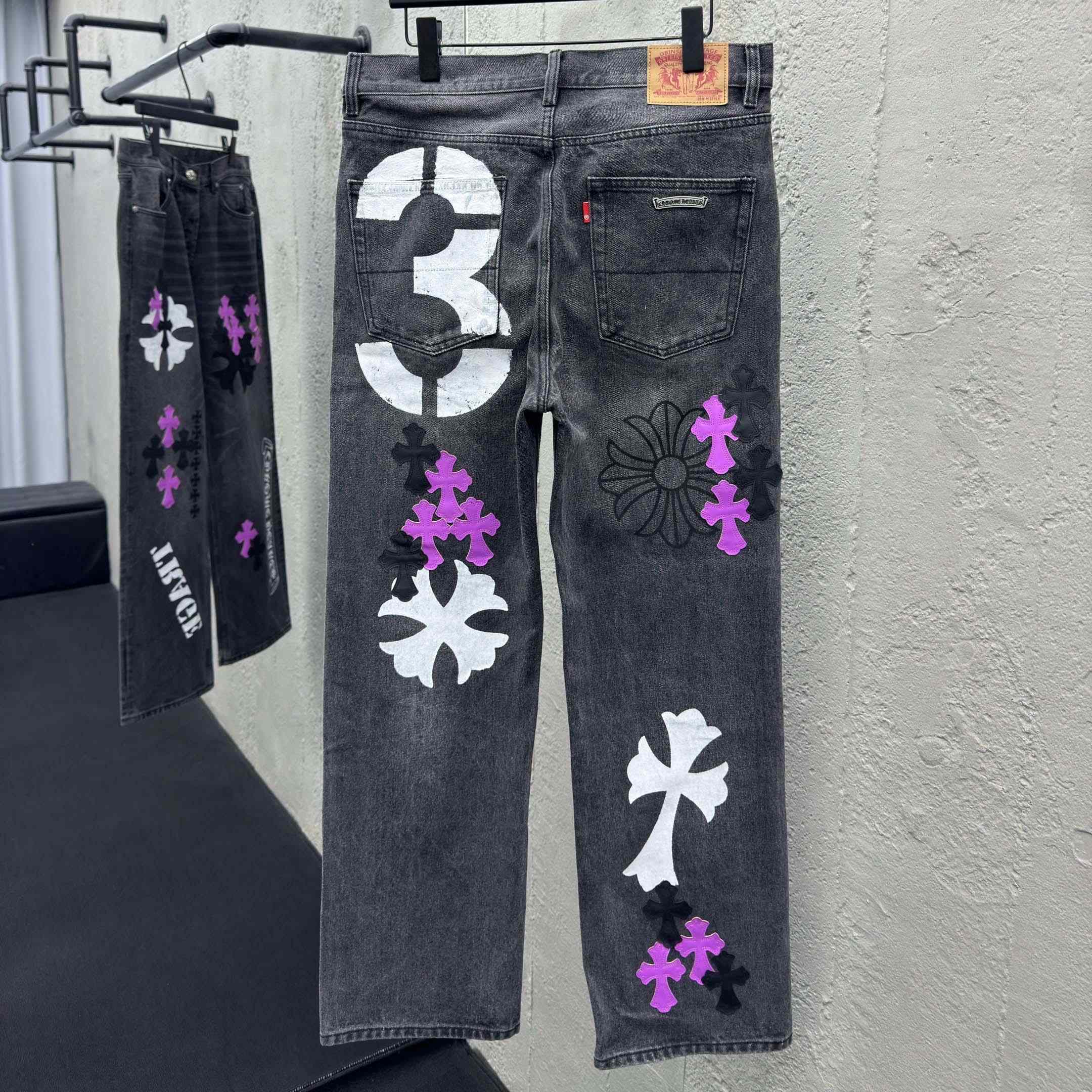 Chrome Hearts Cross Jeans - DesignerGu
