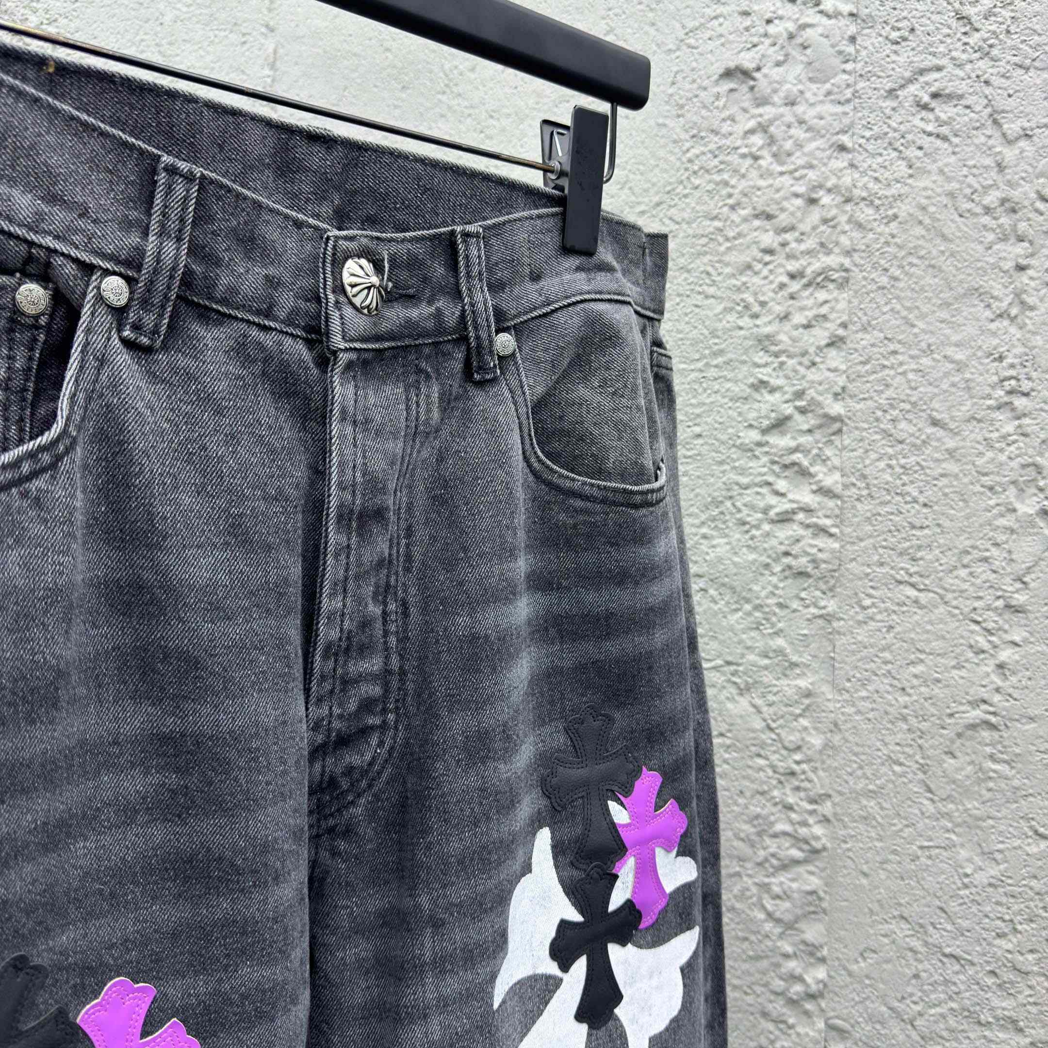 Chrome Hearts Cross Jeans - DesignerGu