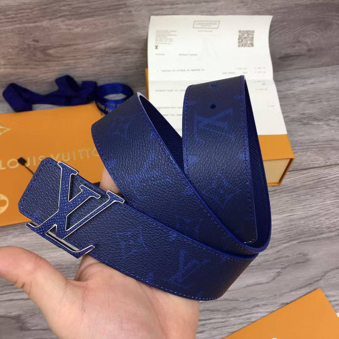Louis Vuitton LV Dimension 40mm Reversible Belt    MO159U - DesignerGu