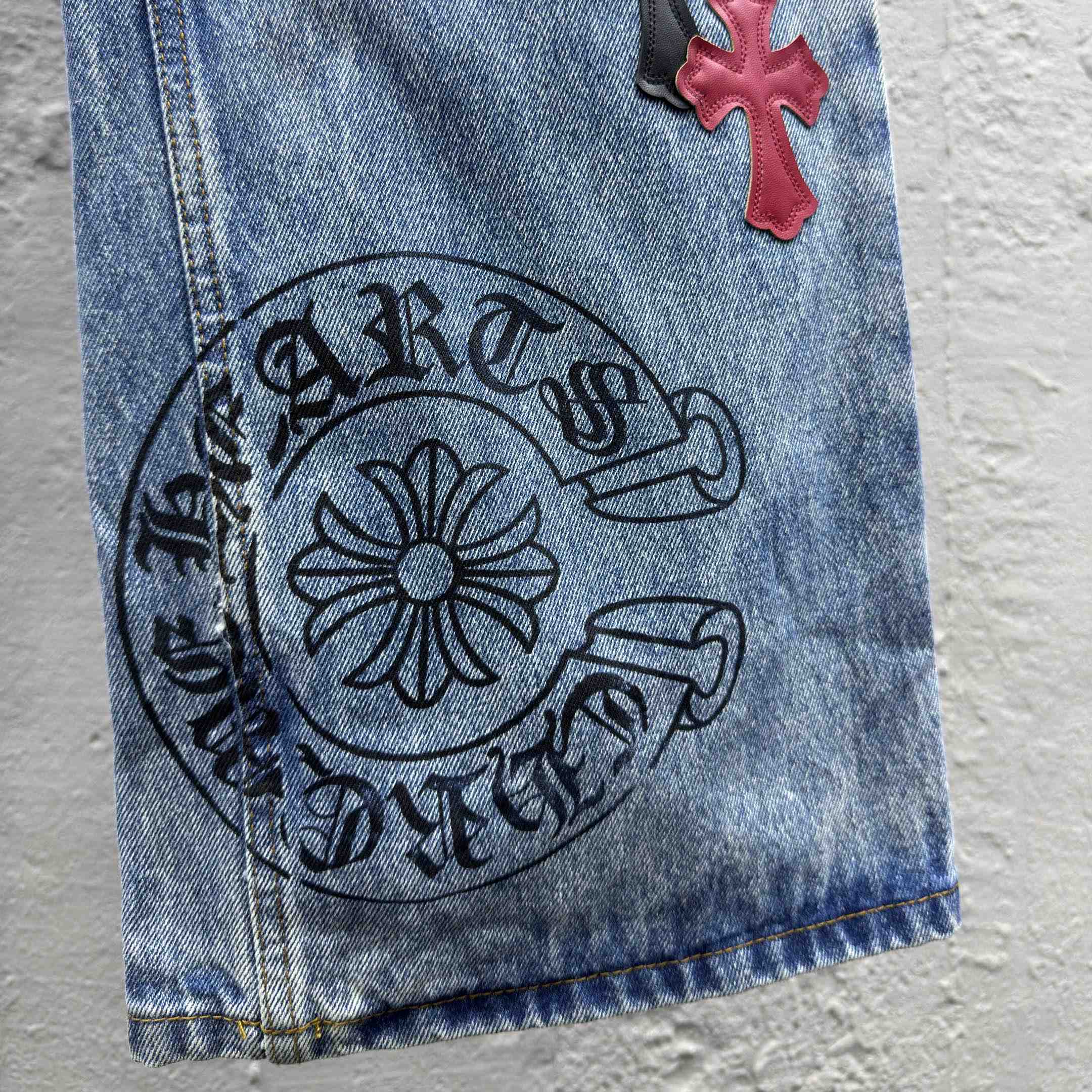 Chrome Hearts Cross Jeans - DesignerGu