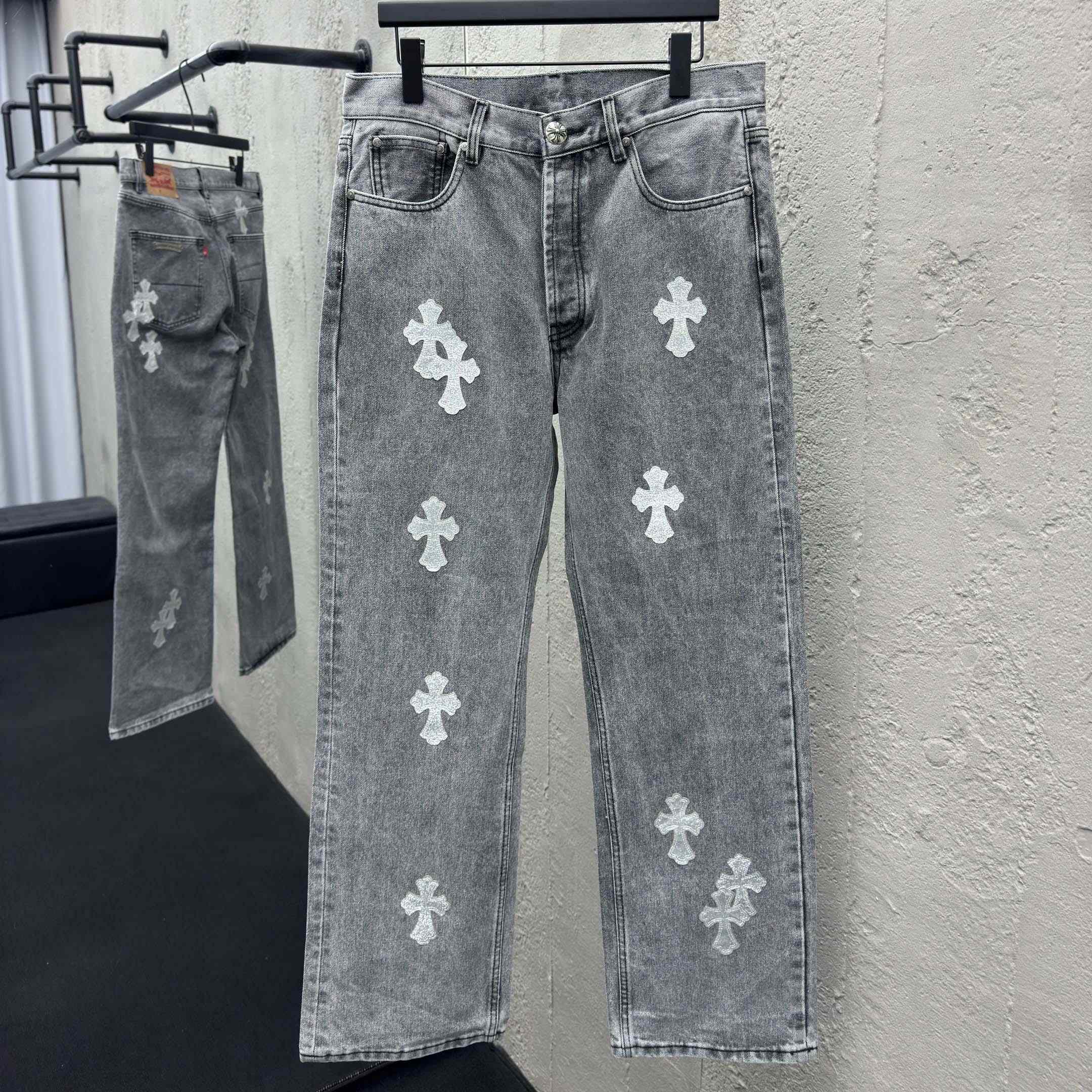 Chrome Hearts Jeans - DesignerGu
