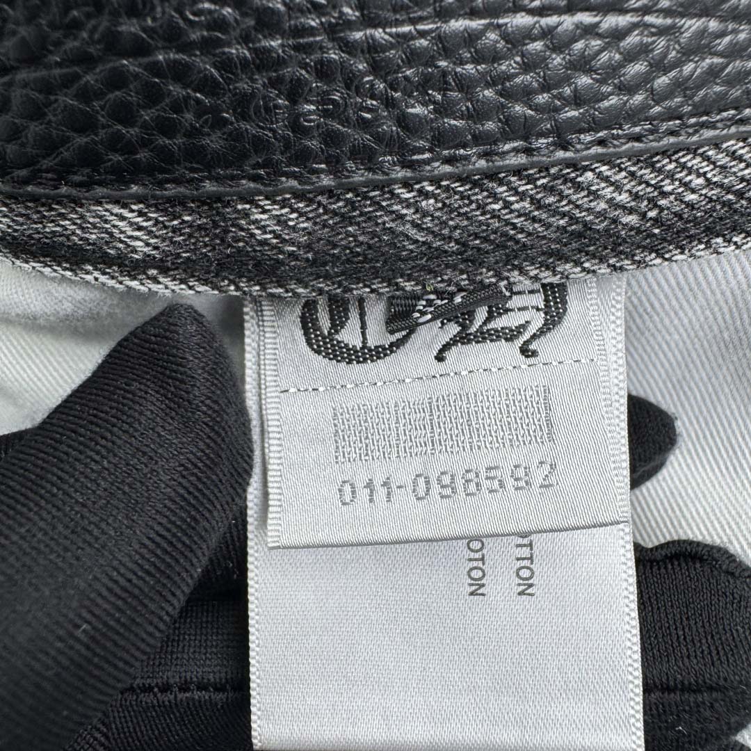 Chrome Hearts Jeans - DesignerGu